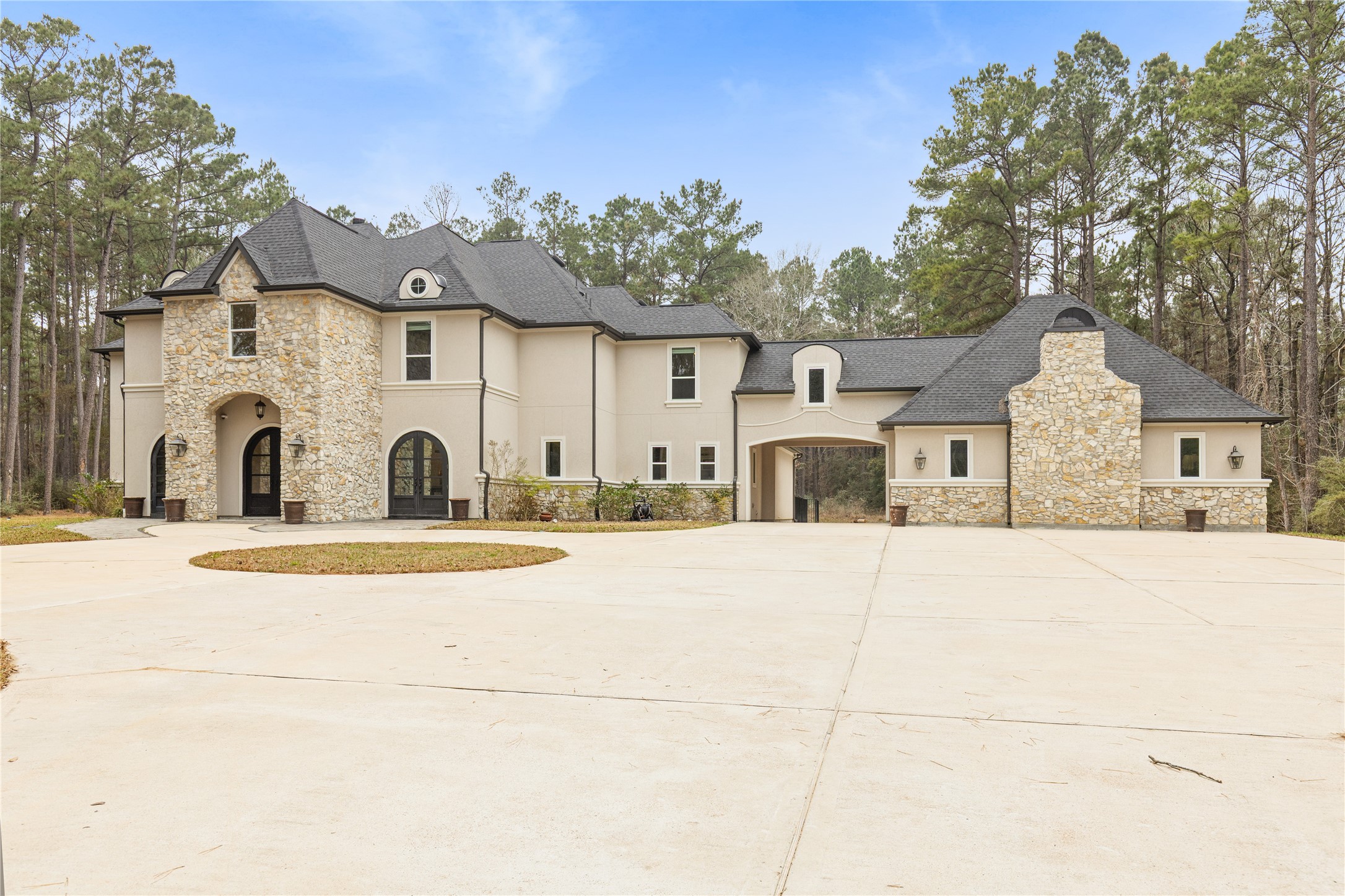 141 Sundog Road Property Photo 1