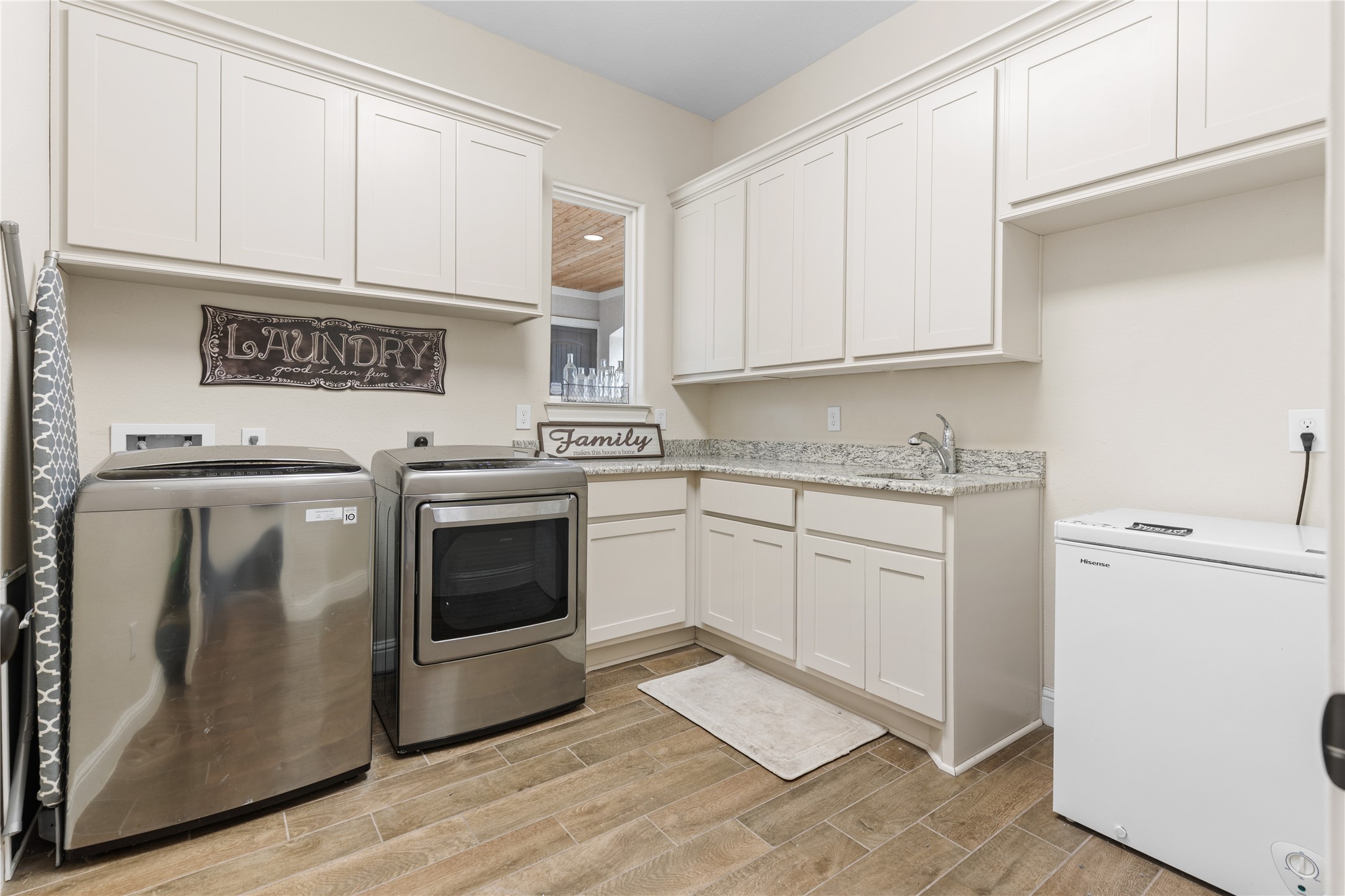 141 Sundog Road Property Photo 11