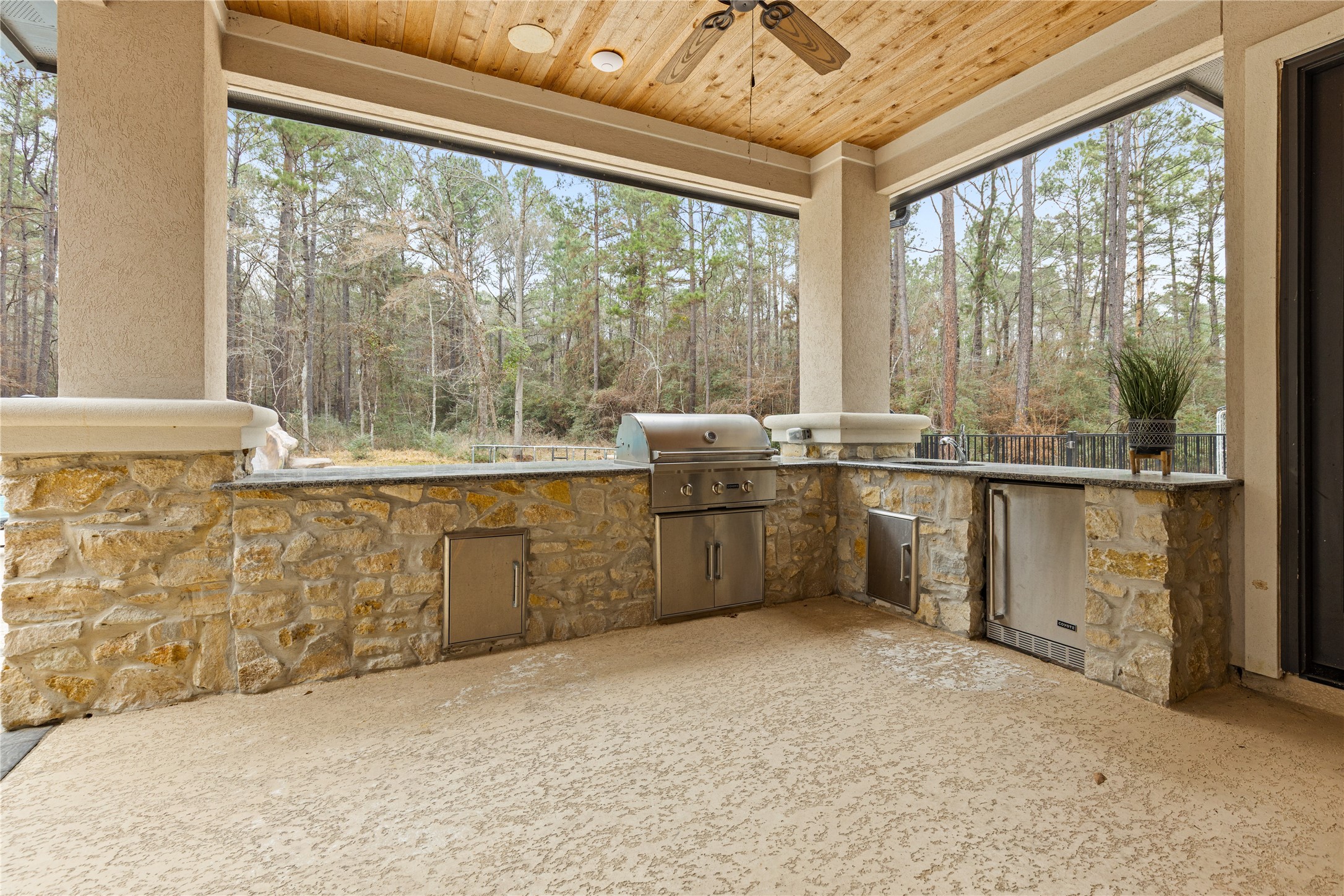 141 Sundog Road Property Photo 37