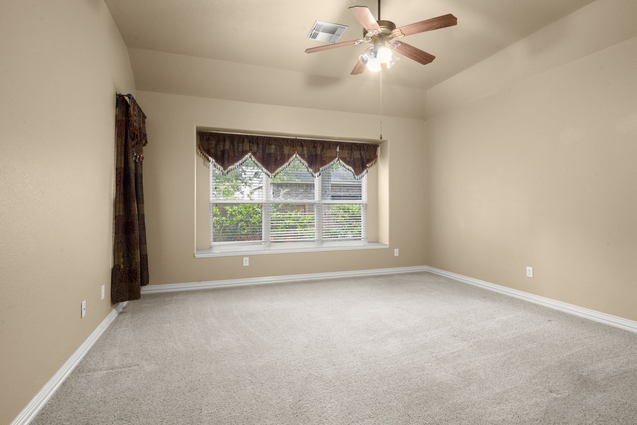110 David Forest Lane Property Photo 28
