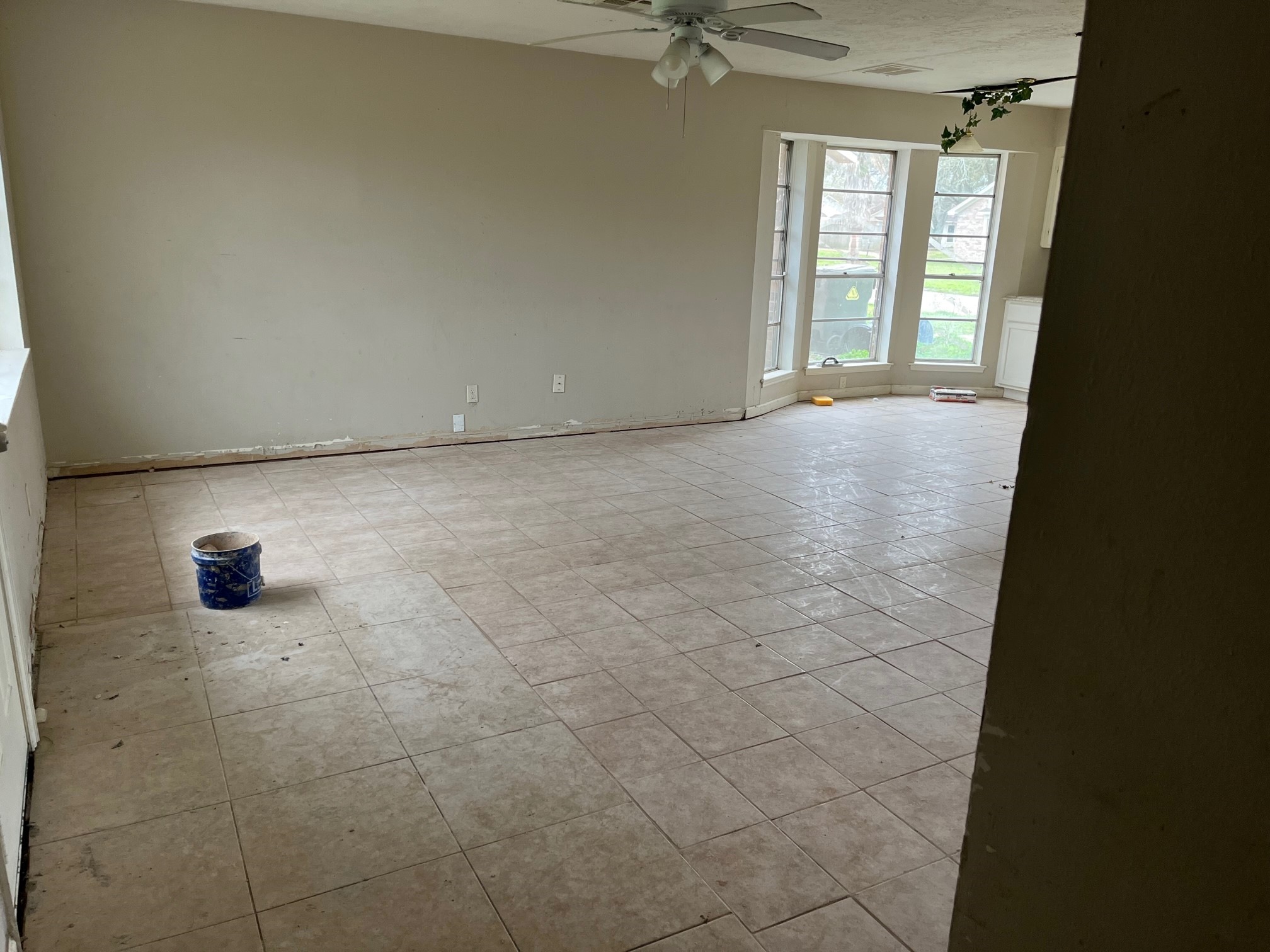 4907 Redfish Reef Drive Property Photo 8