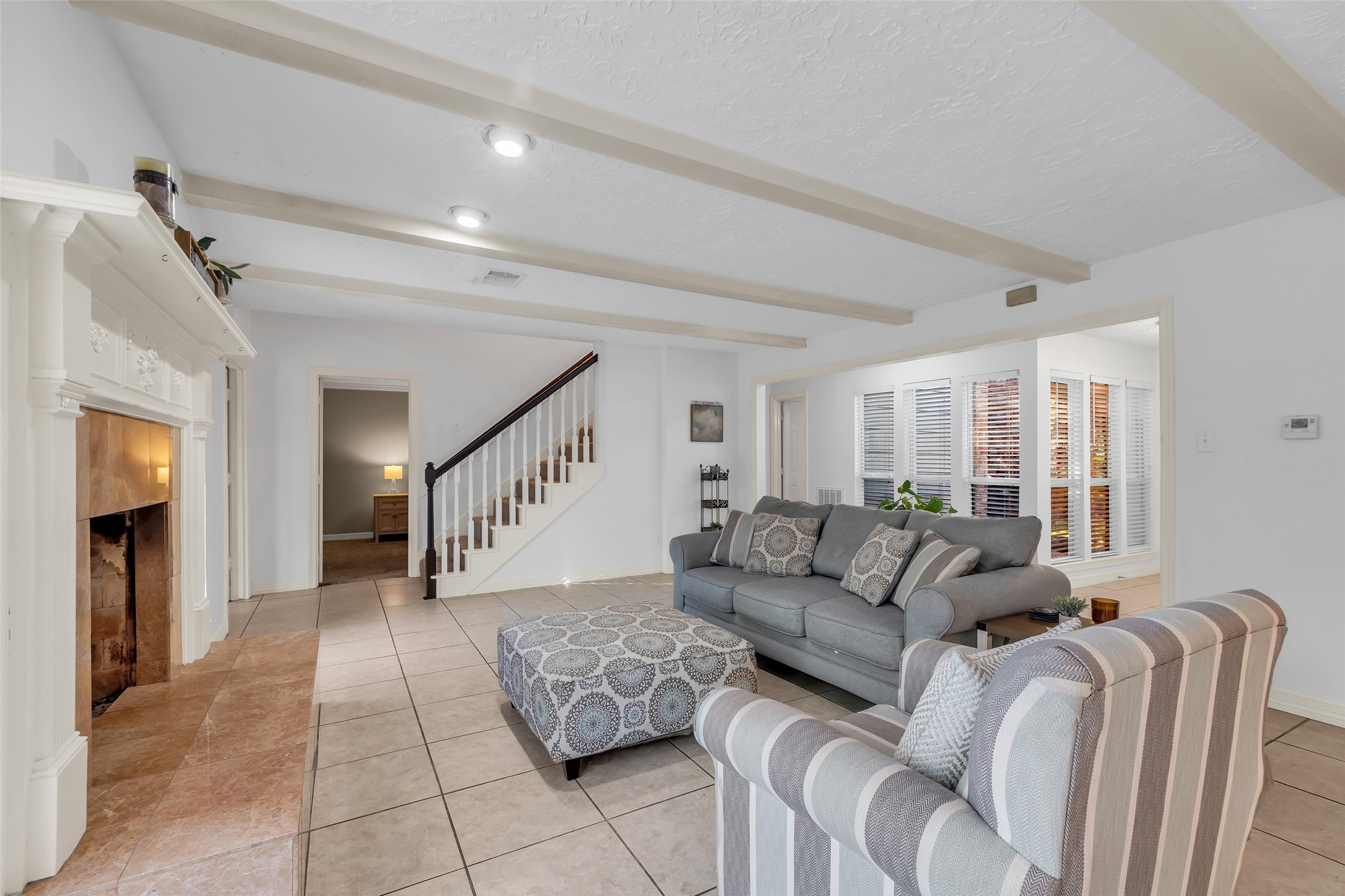 24102 Northcrest Drive Property Photo 3