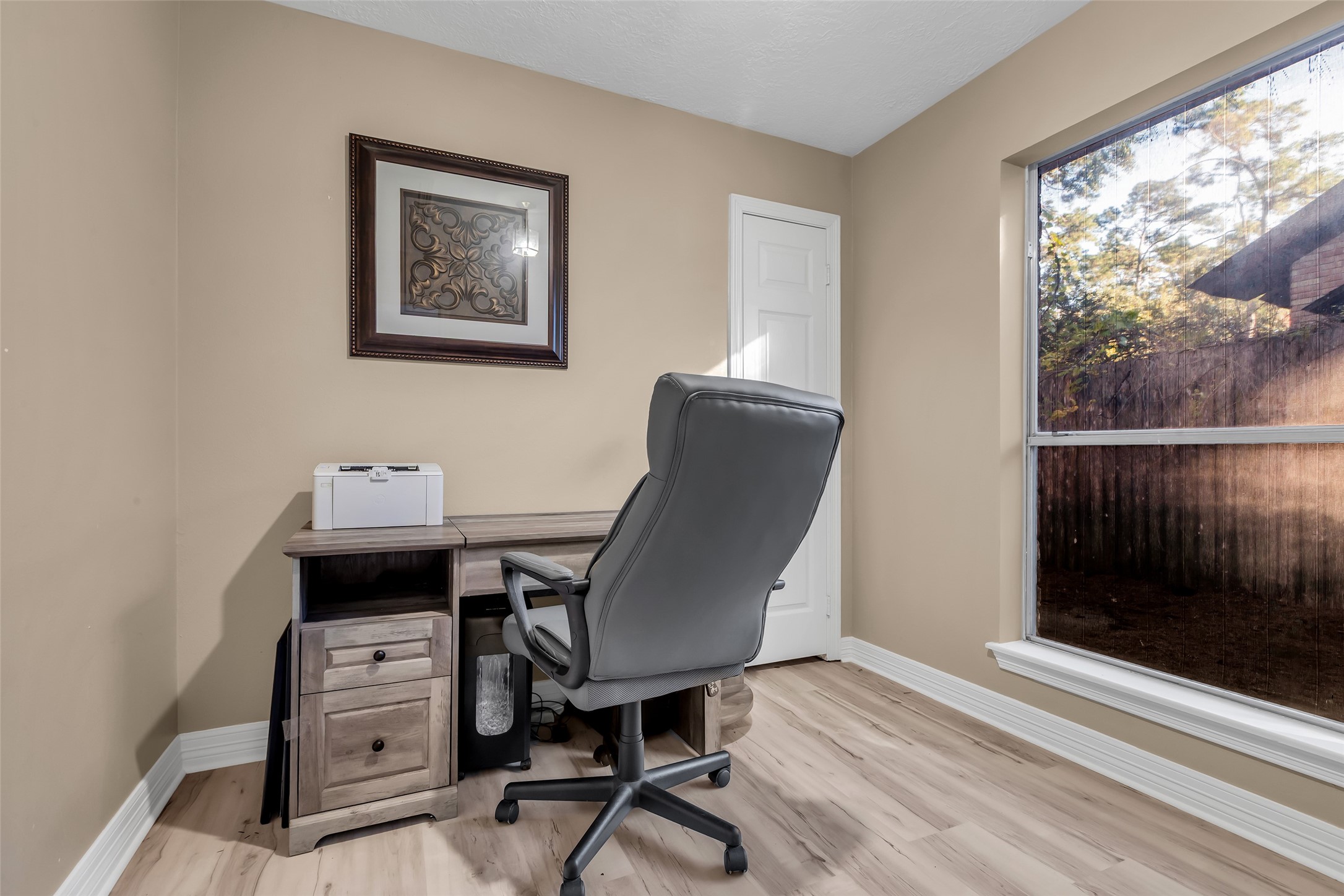 24102 Northcrest Drive Property Photo 11
