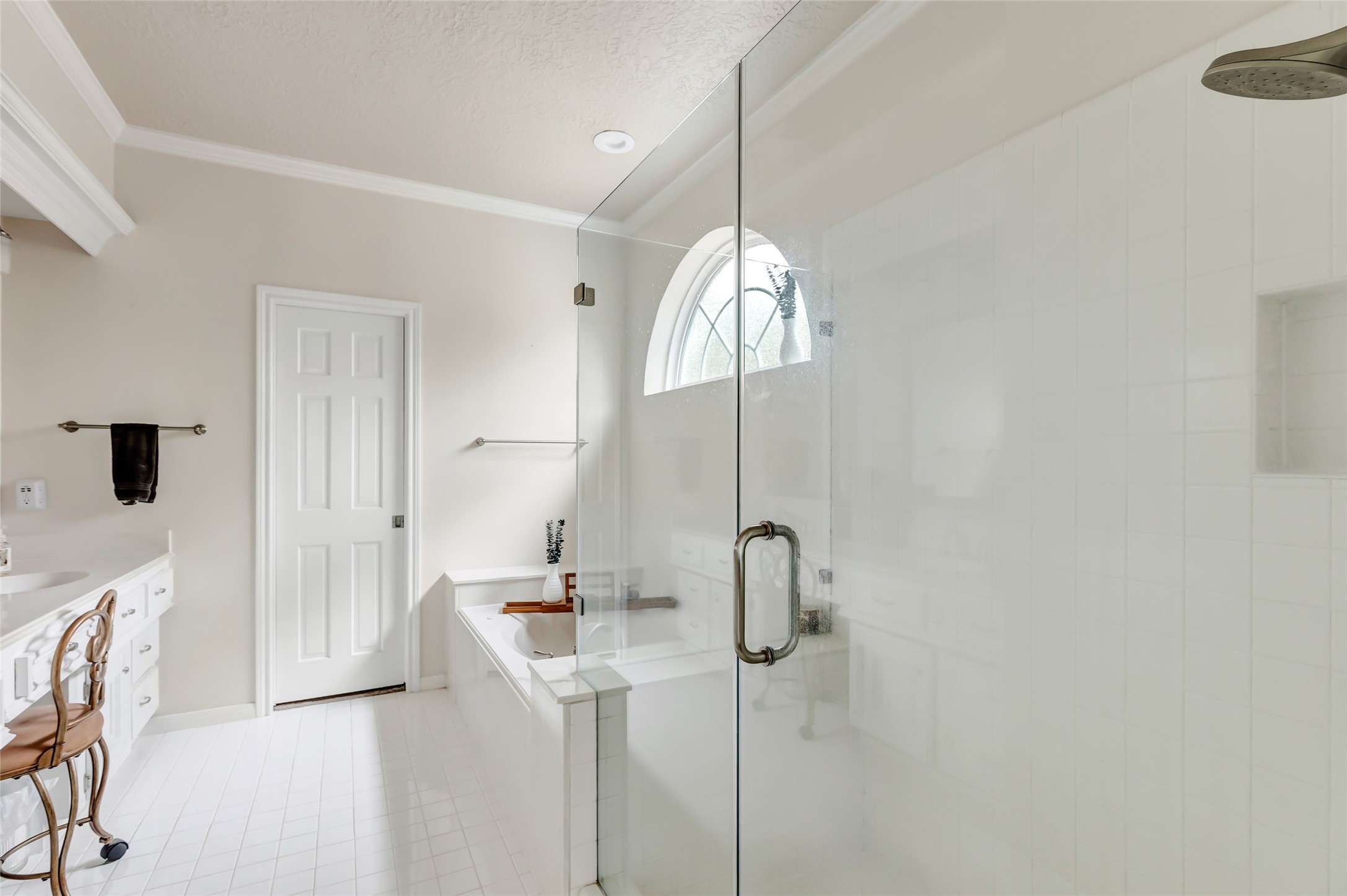 2106 Mountain Lake Drive Property Photo 28