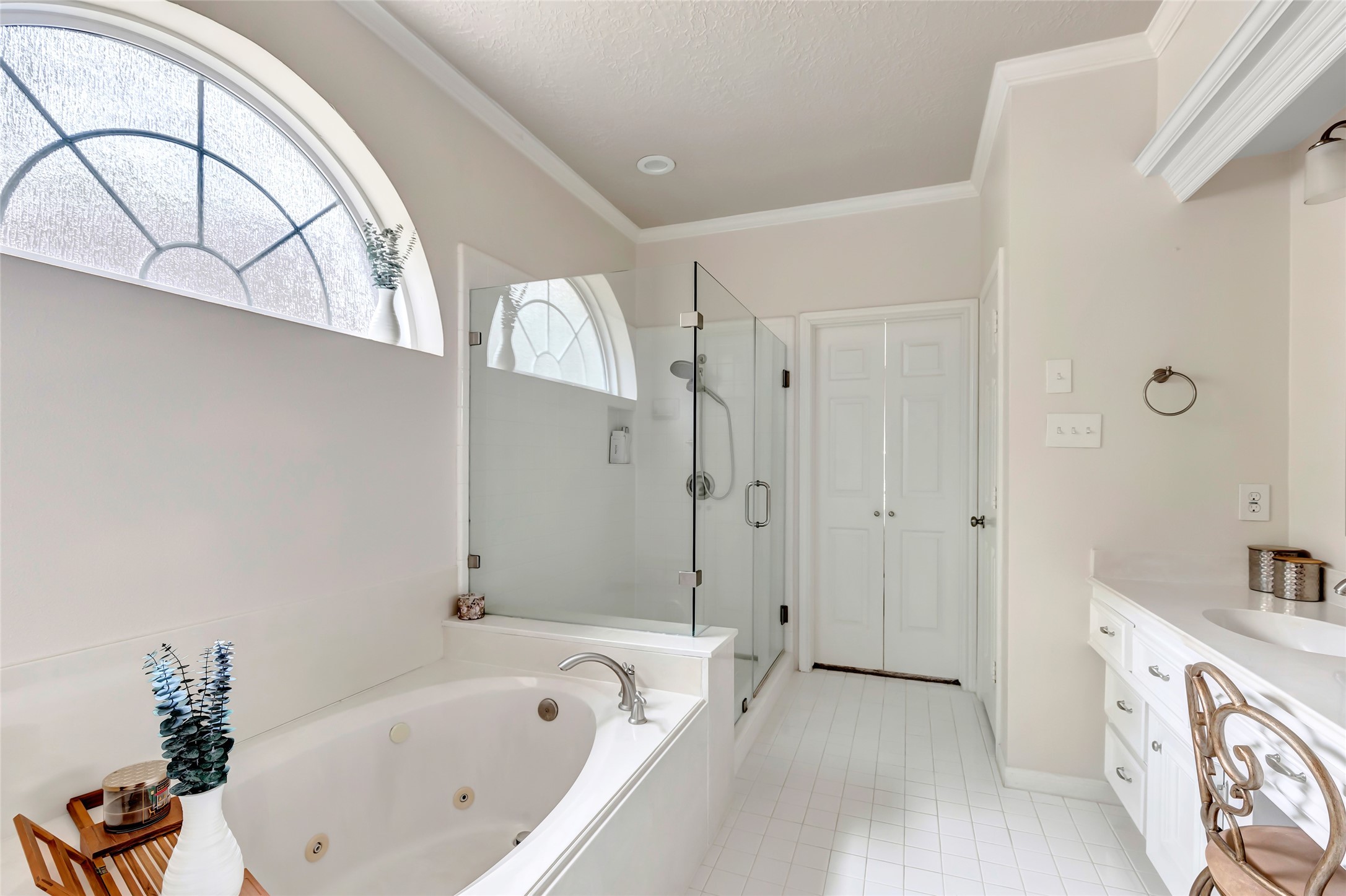 2106 Mountain Lake Drive Property Photo 30