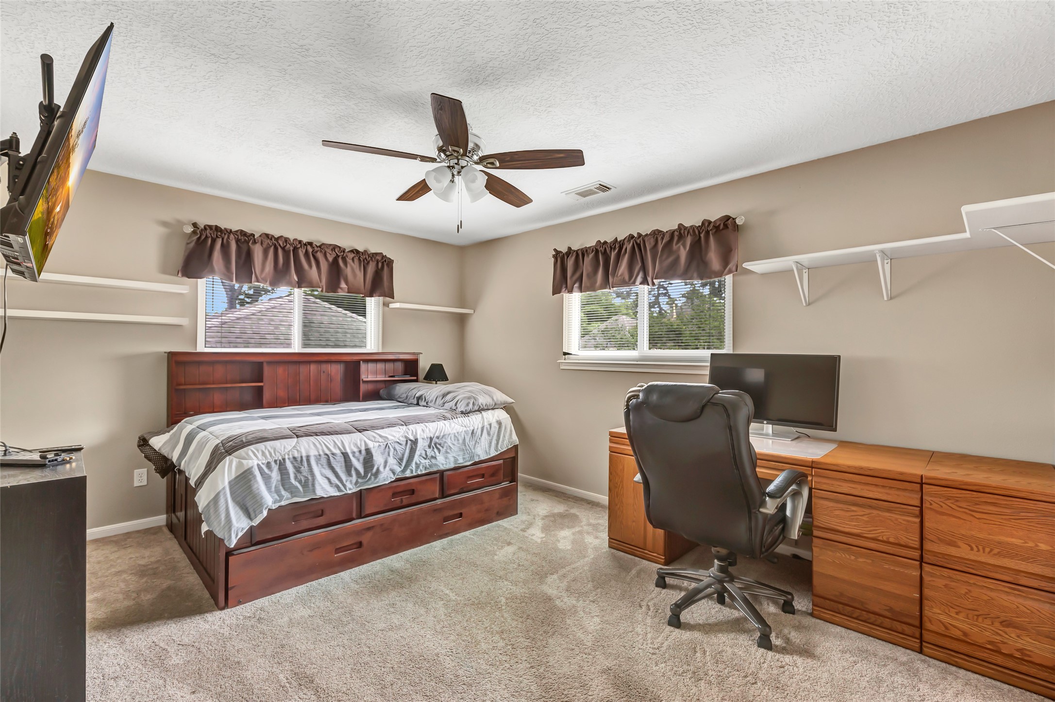 2106 Mountain Lake Drive Property Photo 38