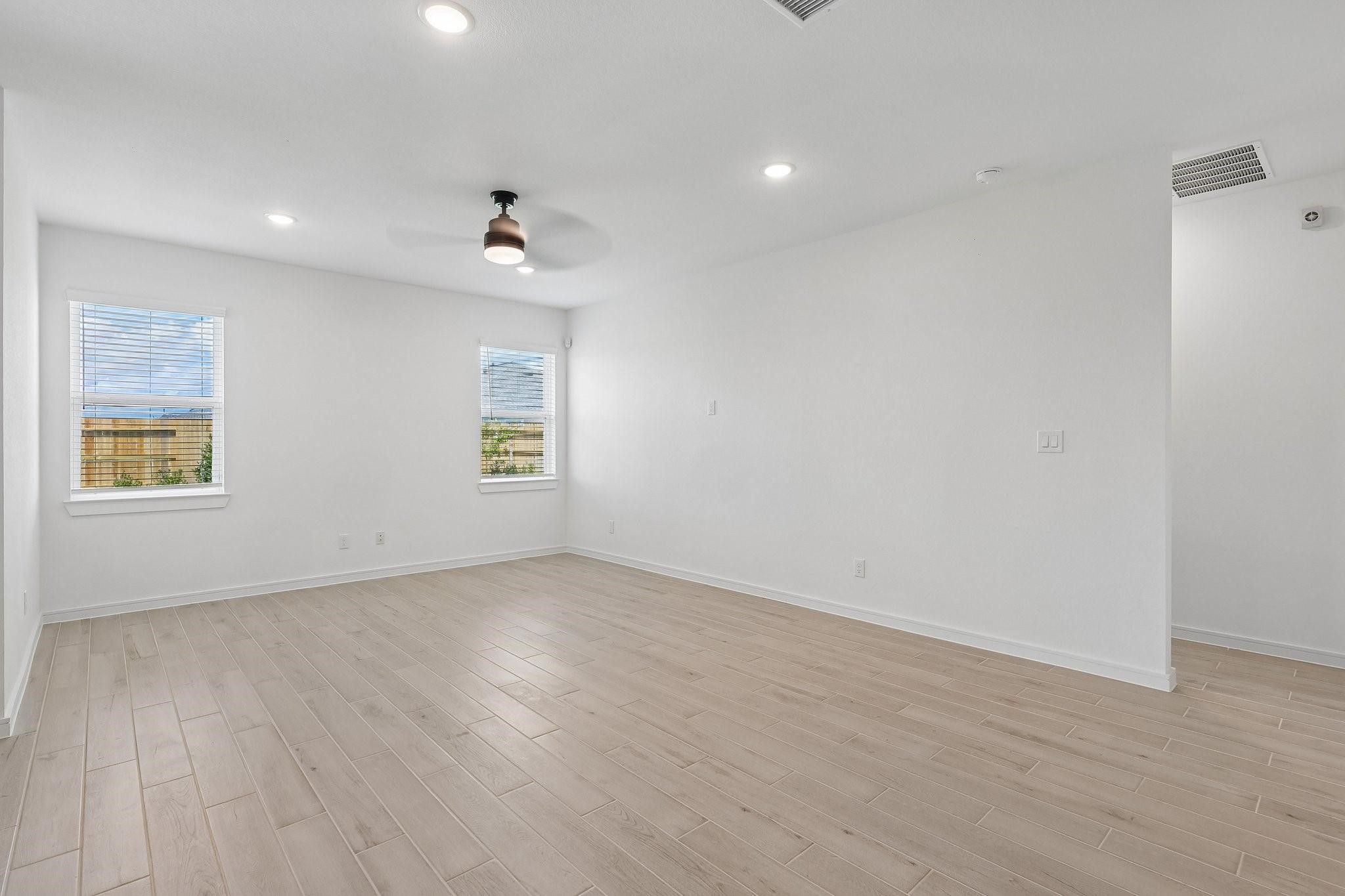 551 Day Station Drive Property Photo 5