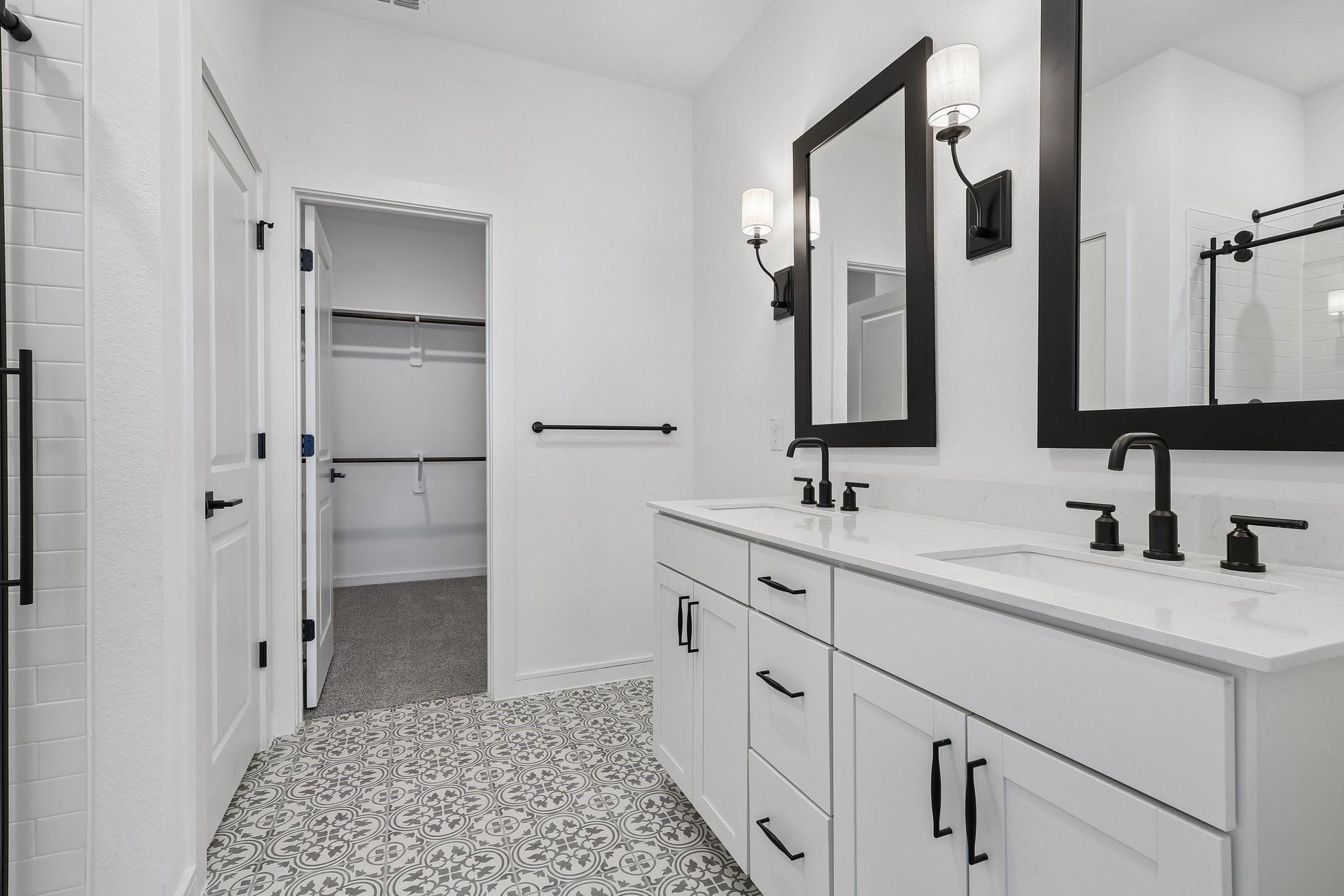 551 Day Station Drive Property Photo 10