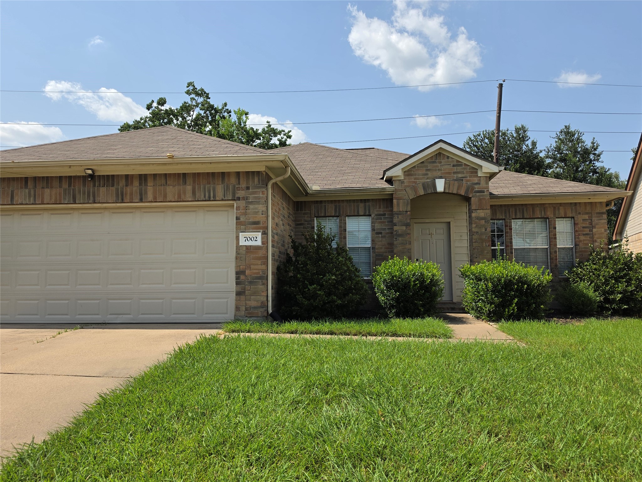 7002 Plaza Del Sol Drive D Property Photo 1