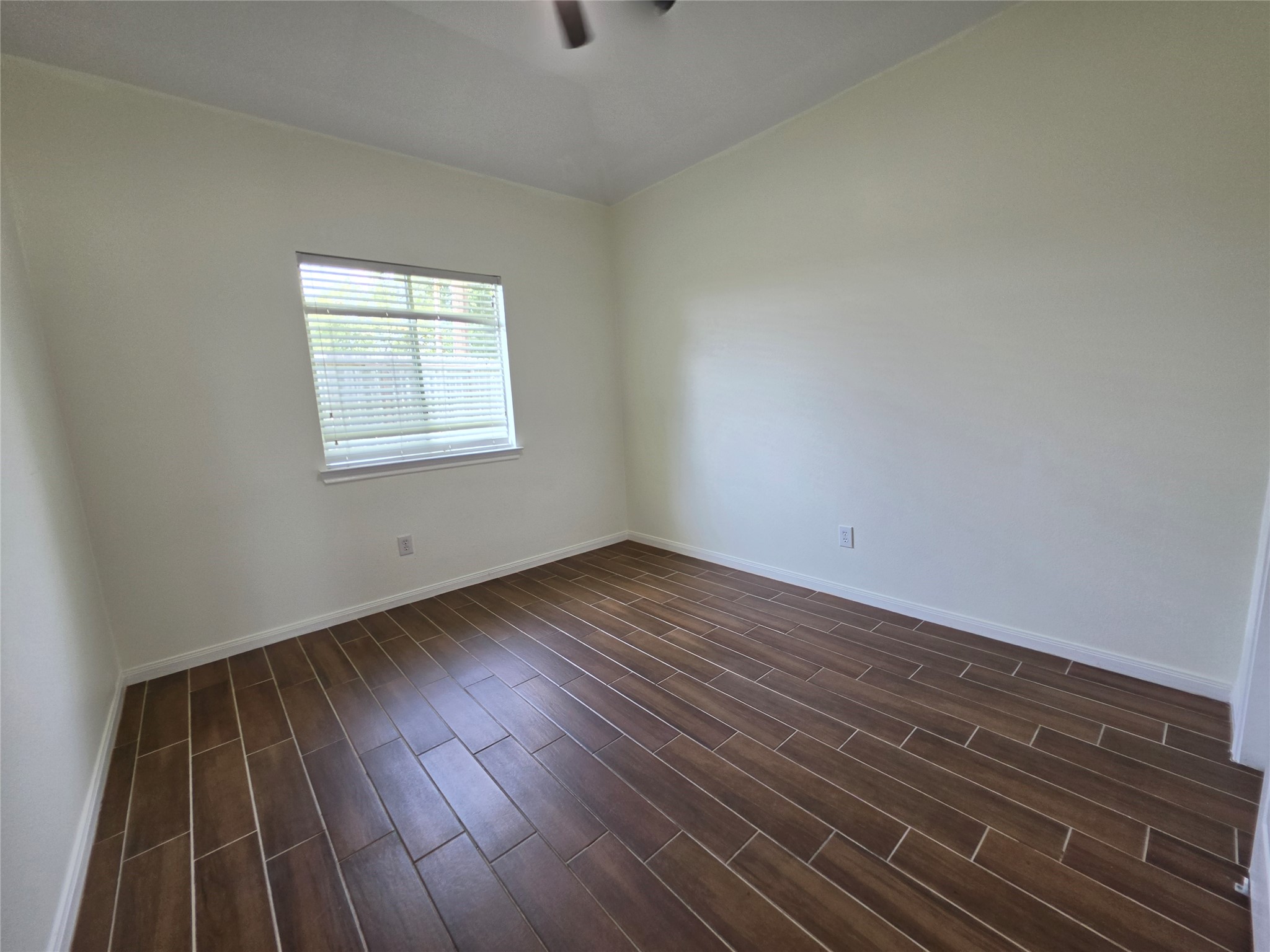 7002 Plaza Del Sol Drive D Property Photo 14