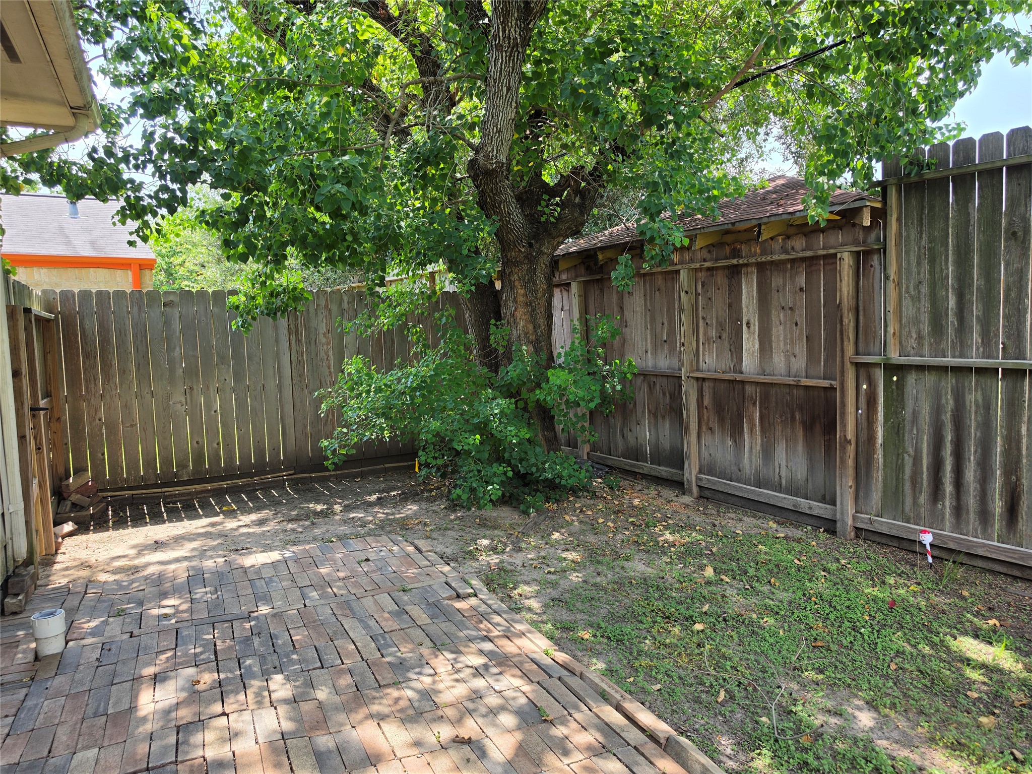 7002 Plaza Del Sol Drive D Property Photo 16