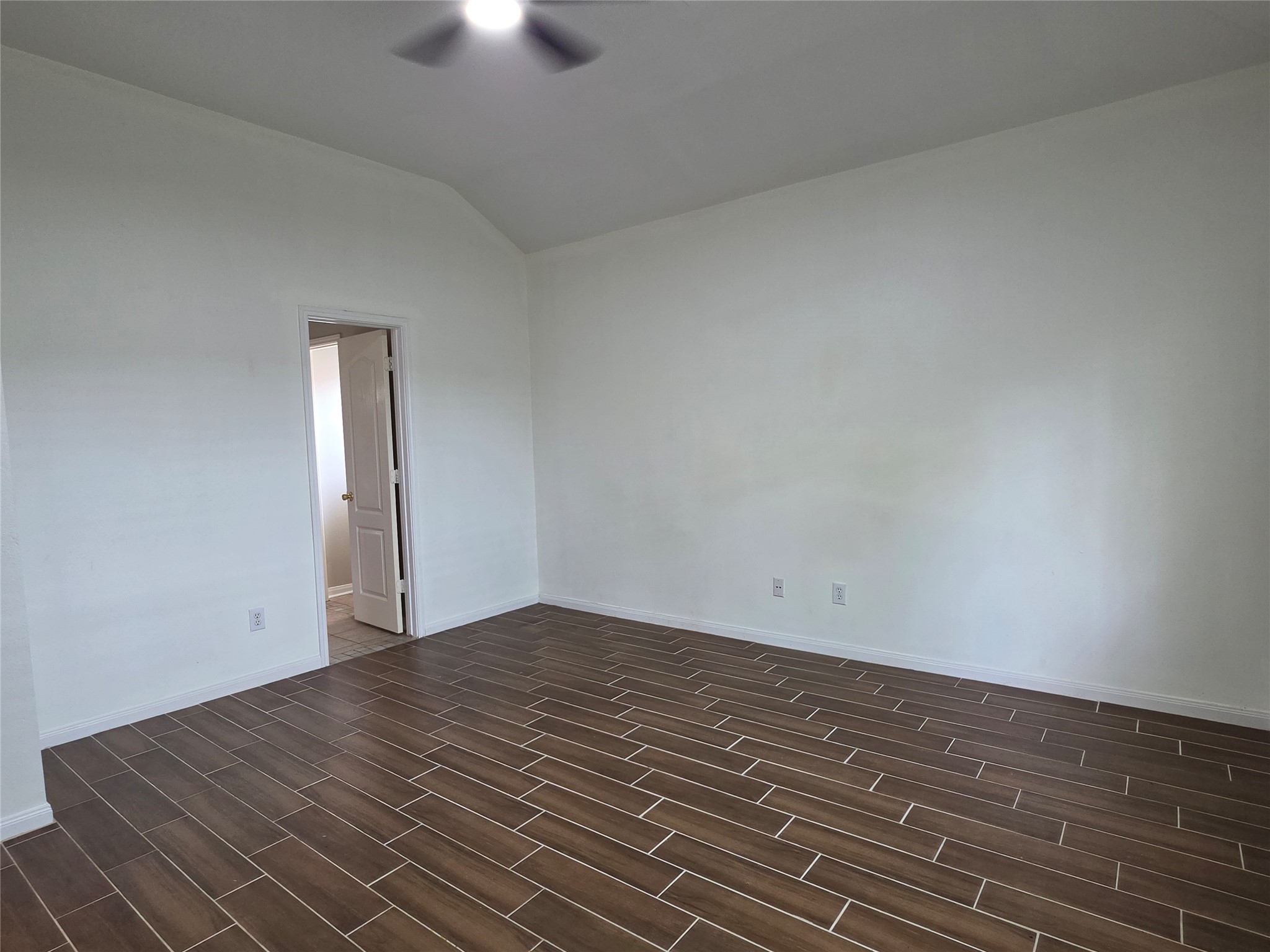 7002 Plaza Del Sol Drive D Property Photo 19