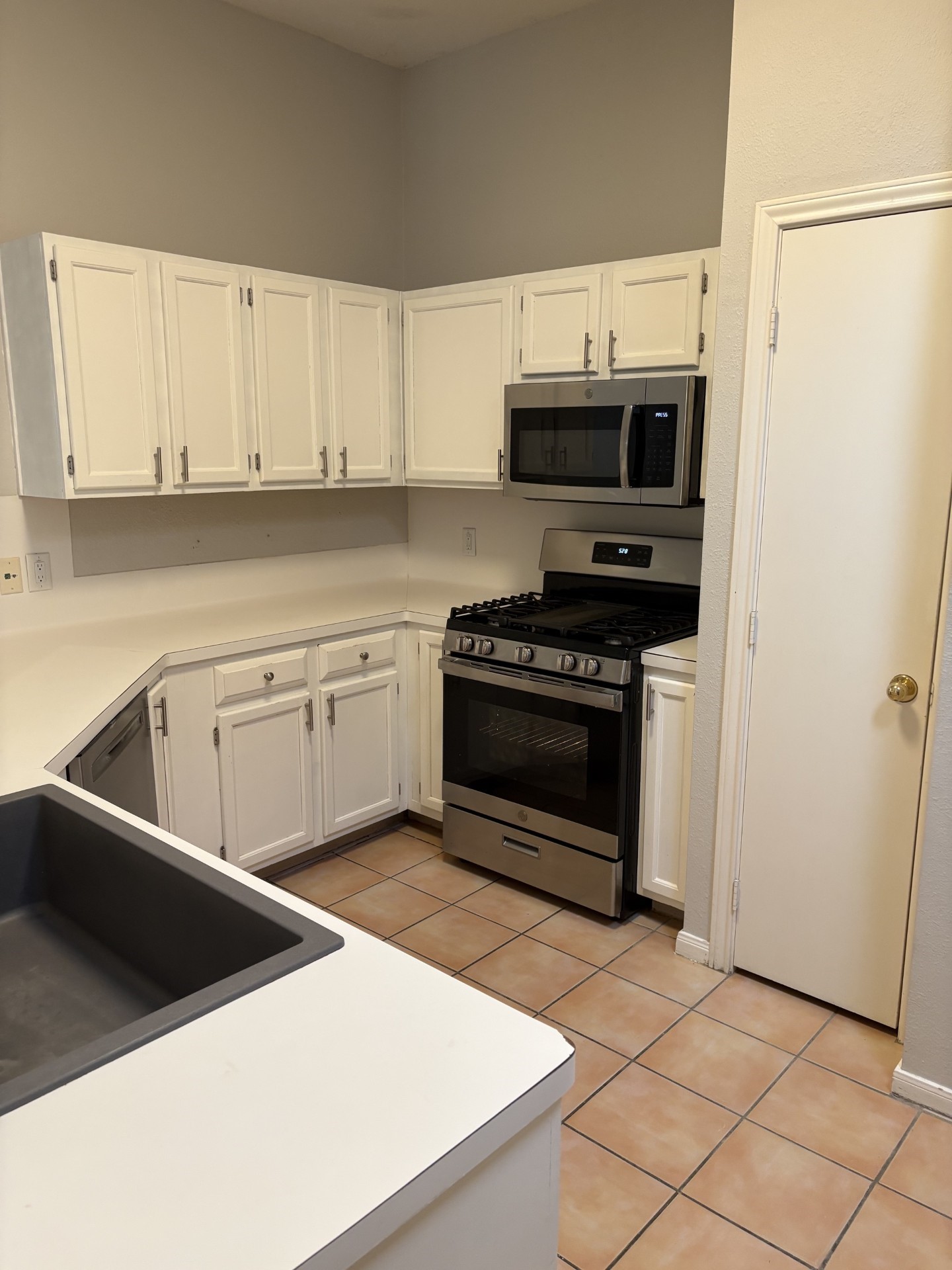 1830 Creek Property Photo 4