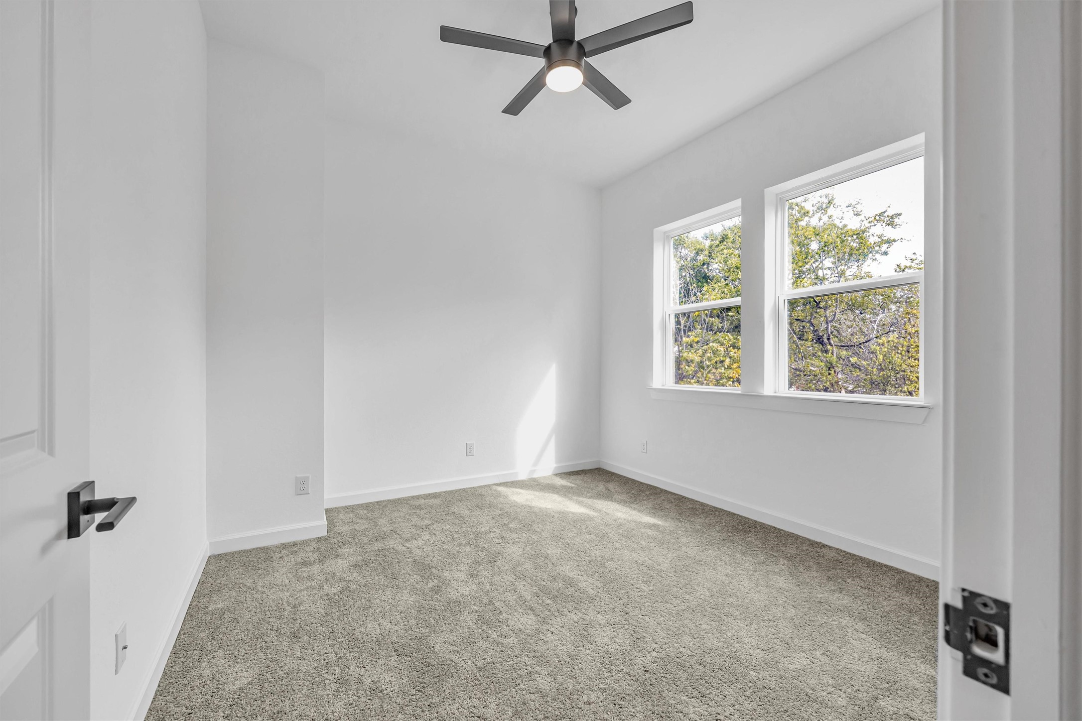 3402 Nathaniel Brown Street B Property Photo 8