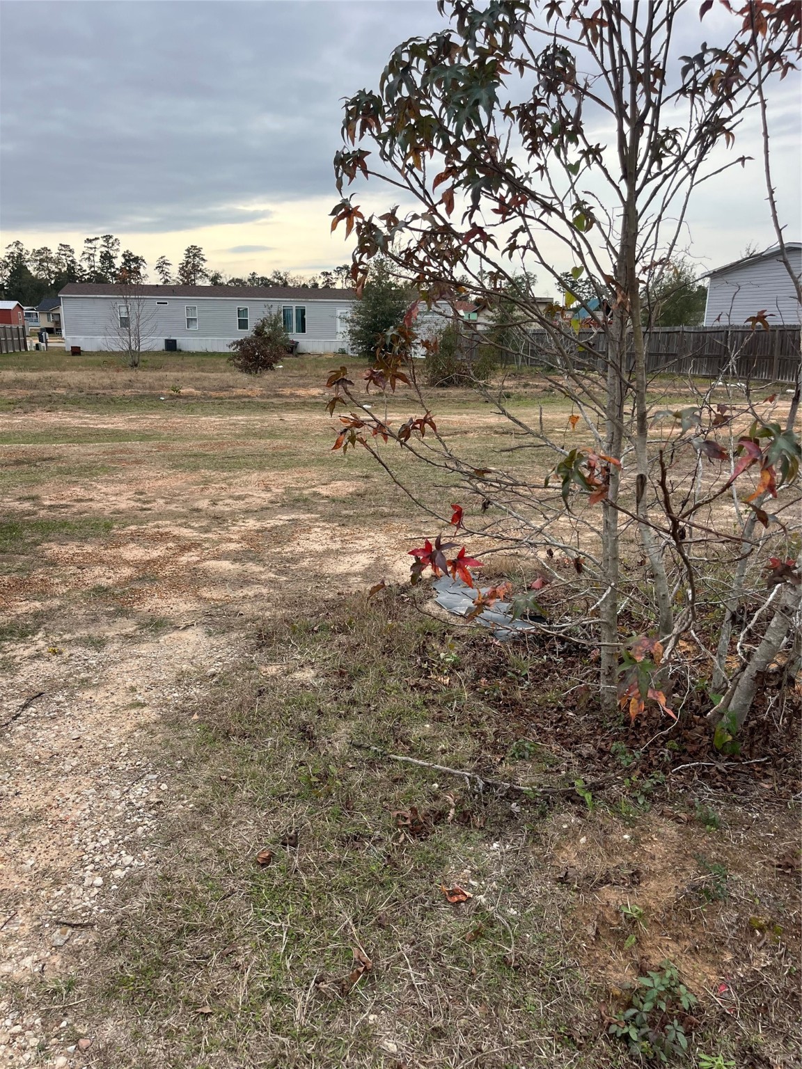 17608 Old Highway 105 E Property Photo 1