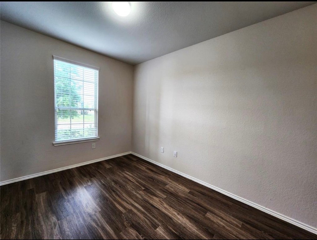 24106 Silver Sunset Lane Property Photo 11