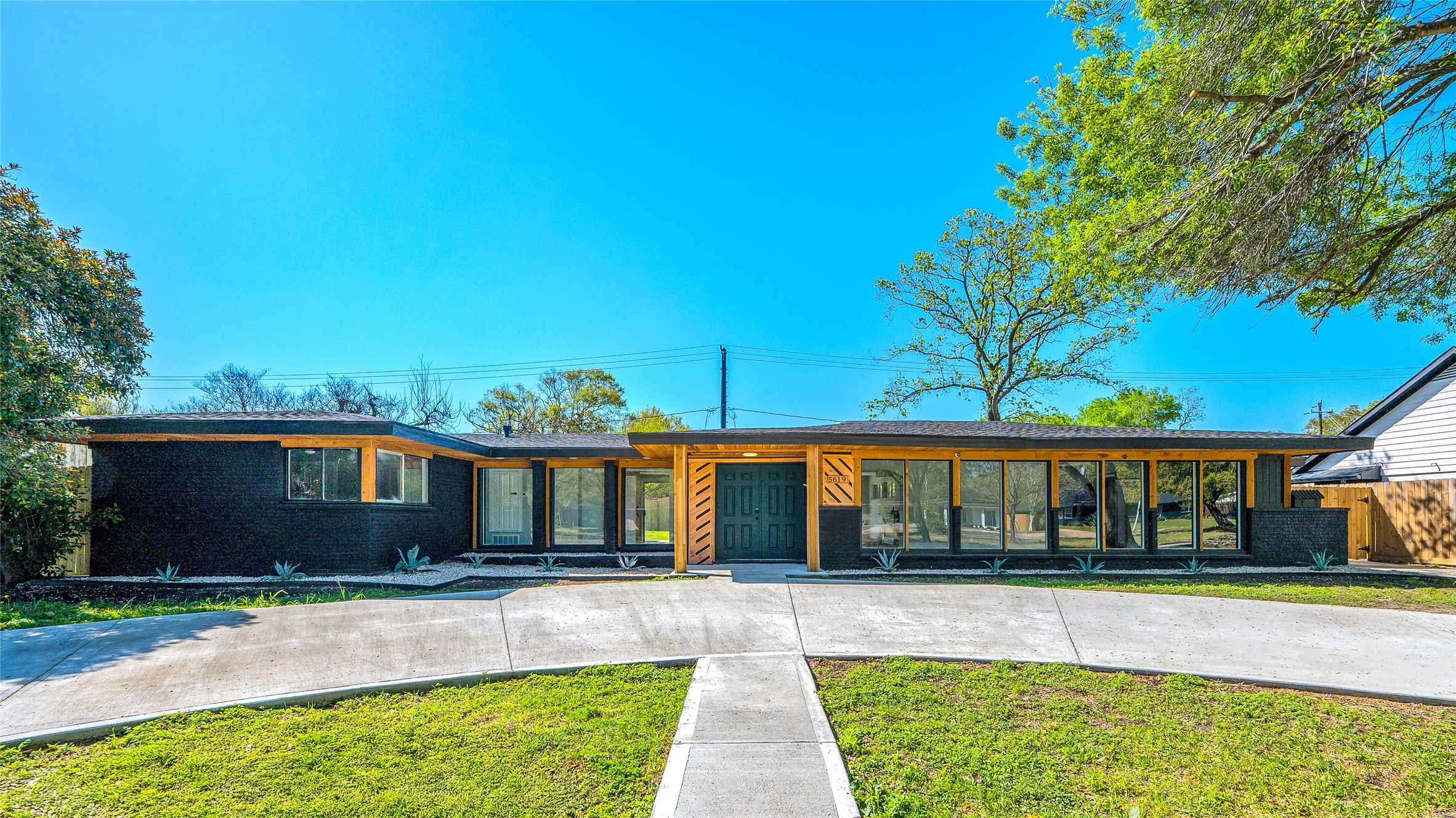 Meyerland Middle School Real Estate Listings Main Image