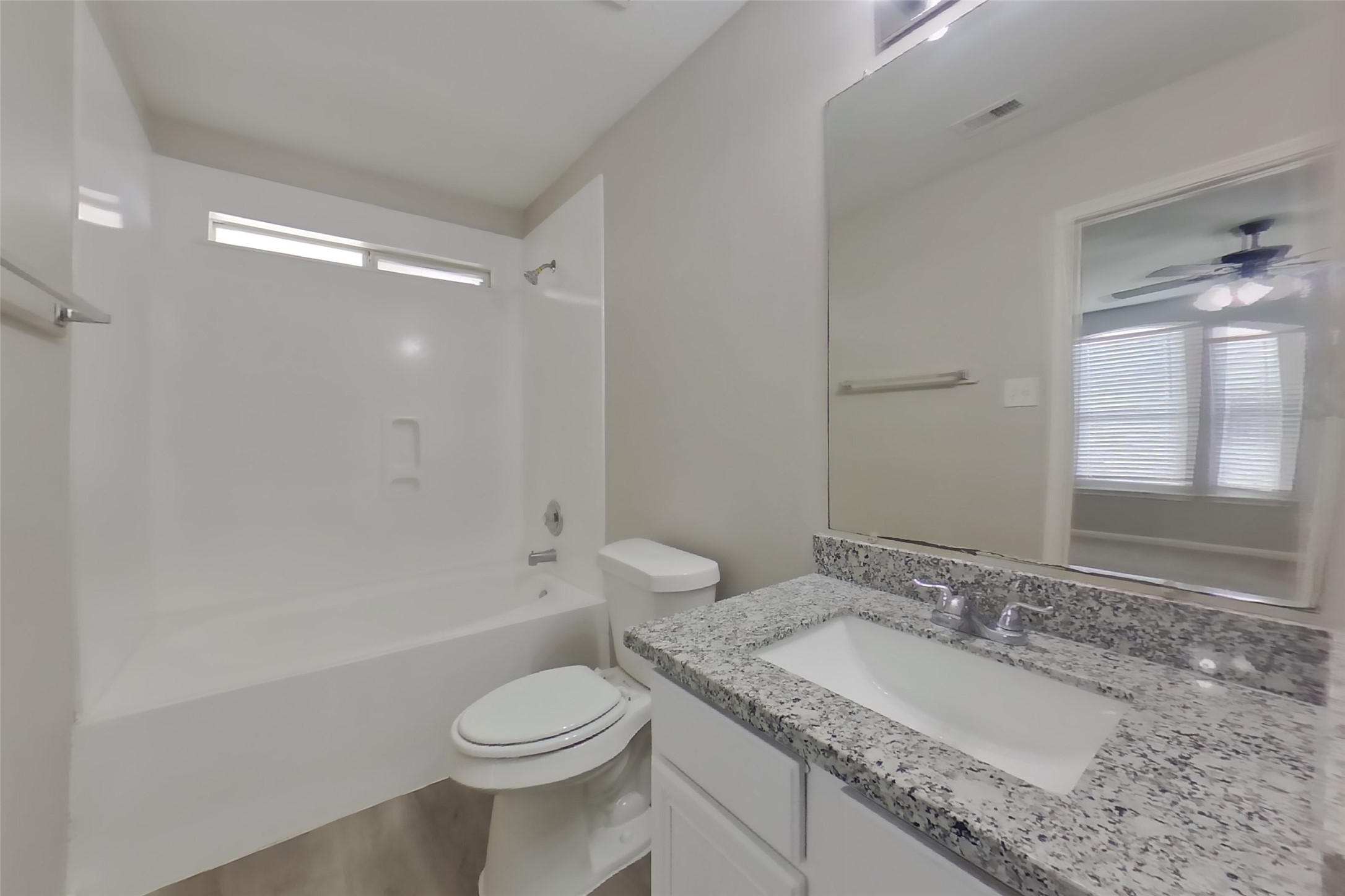 7314 Legacy Pines Drive Property Photo 12