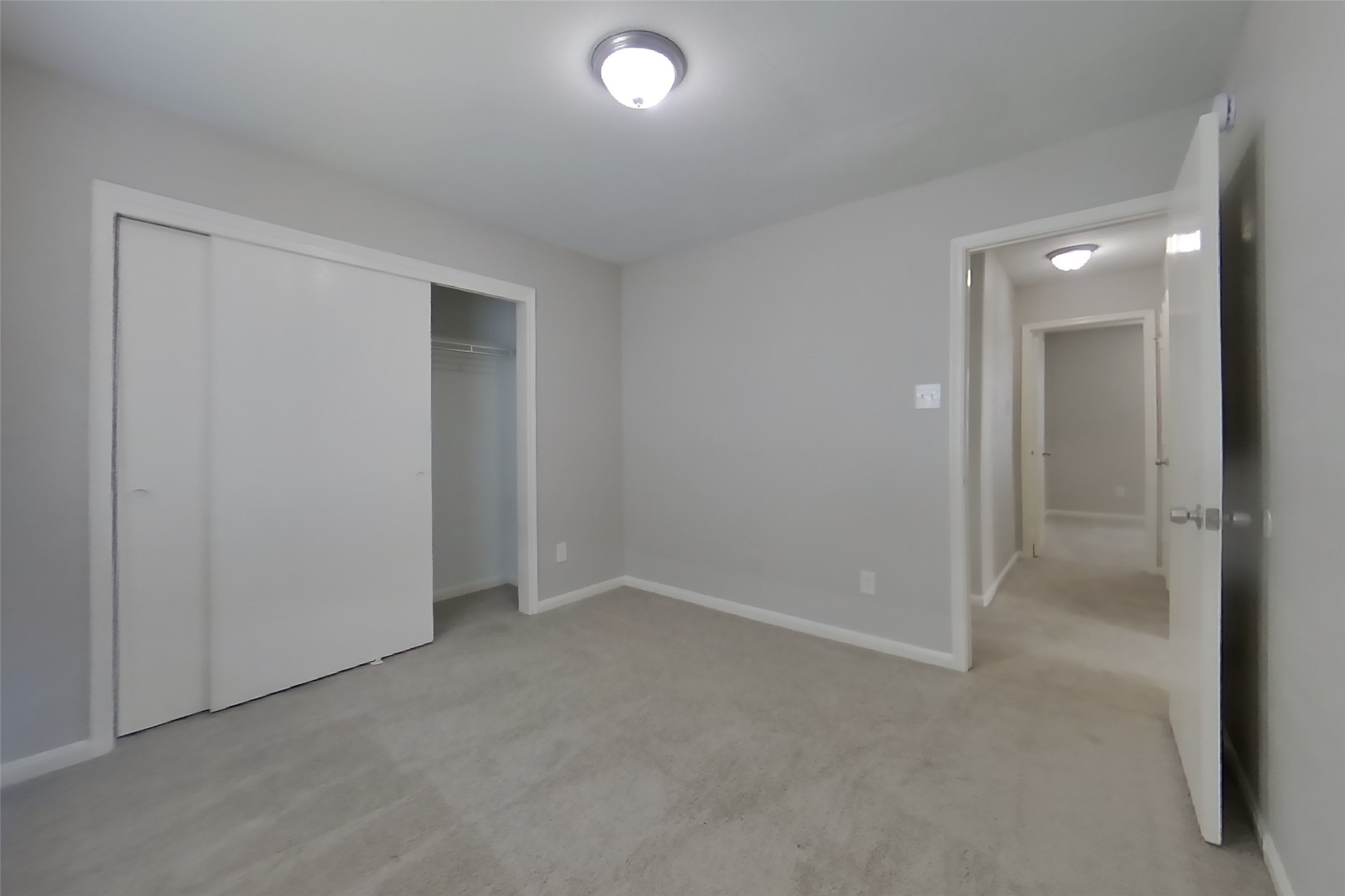 7314 Legacy Pines Drive Property Photo 13