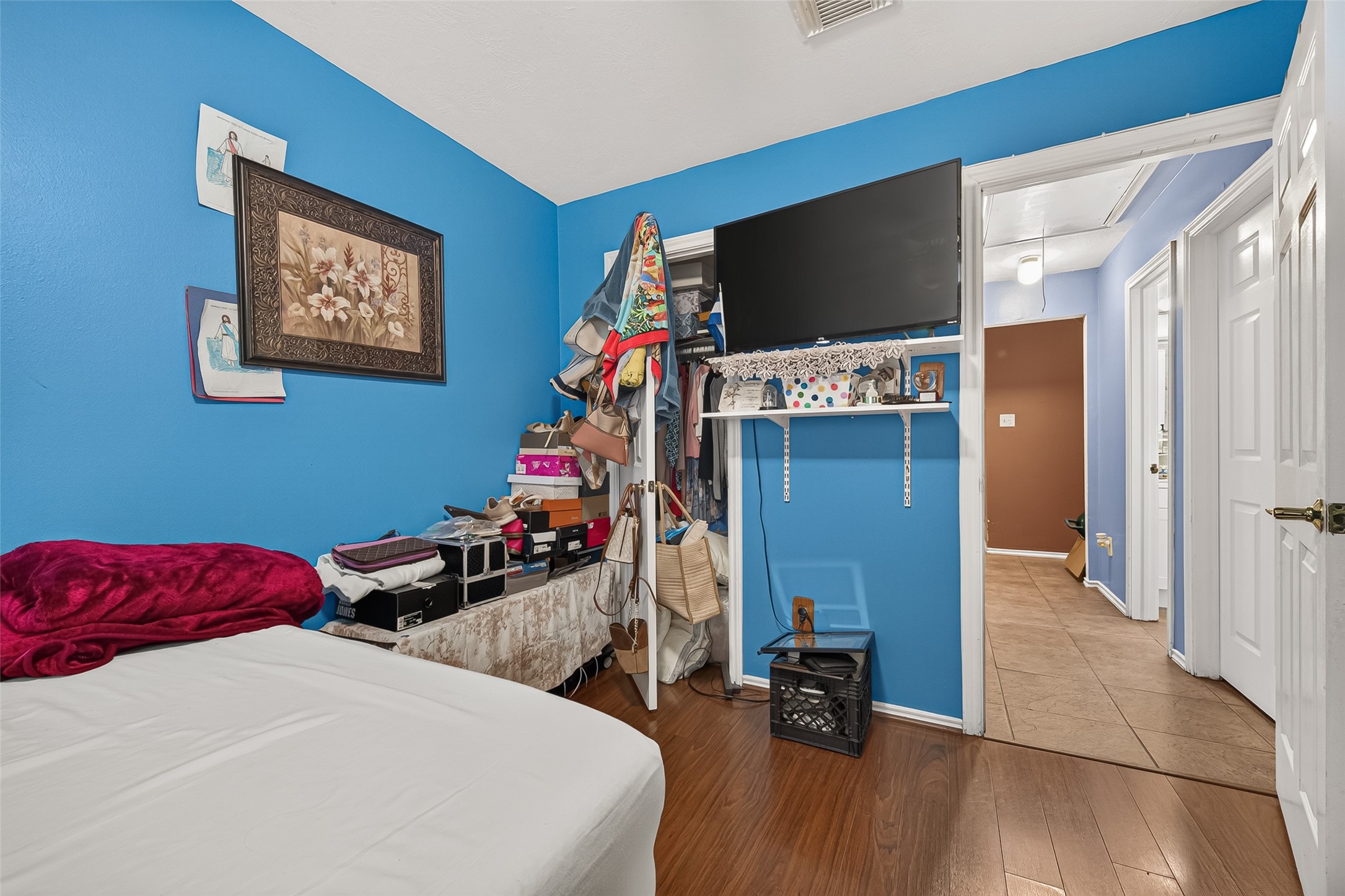 3501 Riverside Drive Property Photo 14