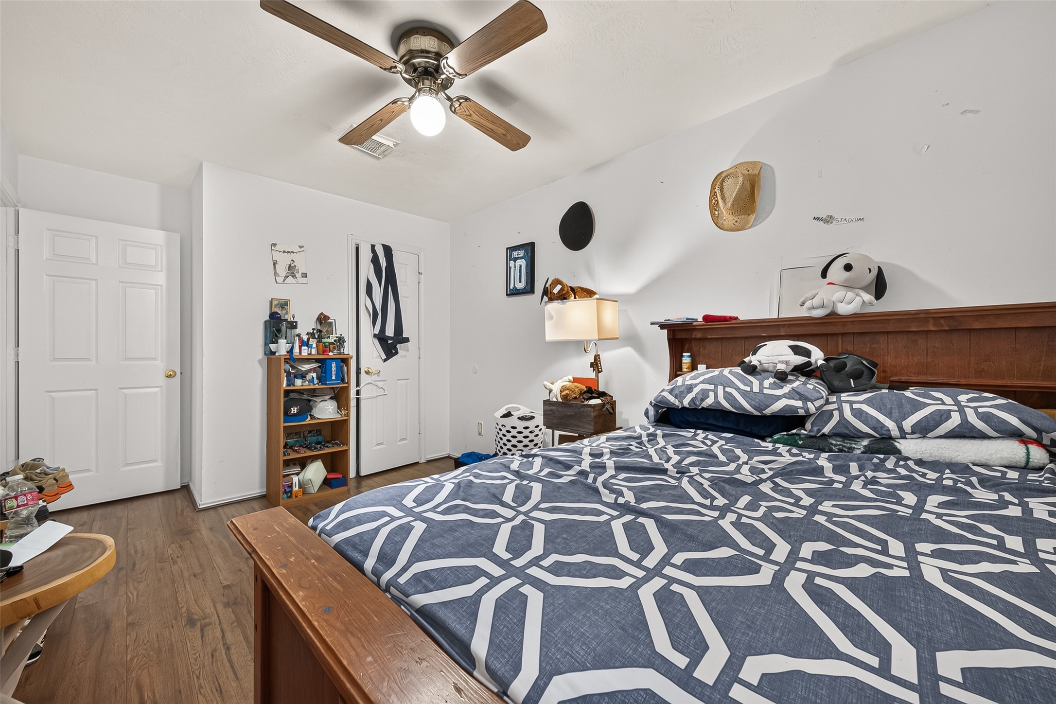 3501 Riverside Drive Property Photo 18