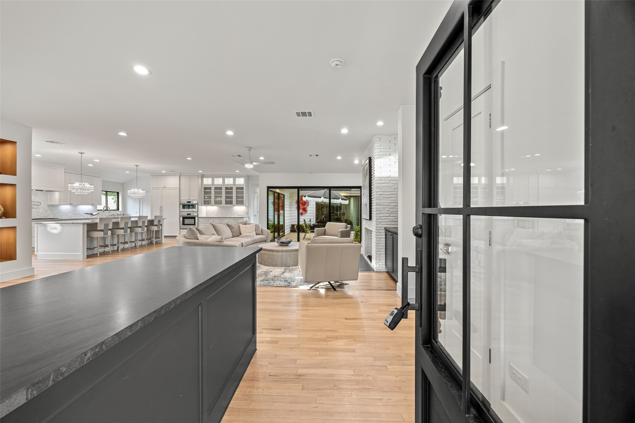 5658 Del Monte Drive Property Photo 1