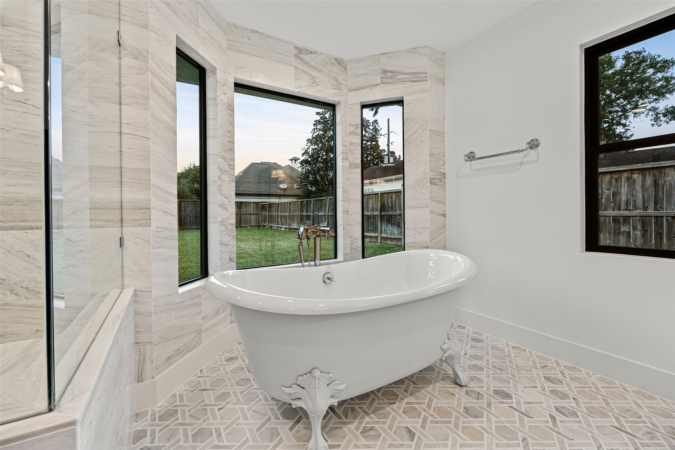 5658 Del Monte Drive Property Photo 23