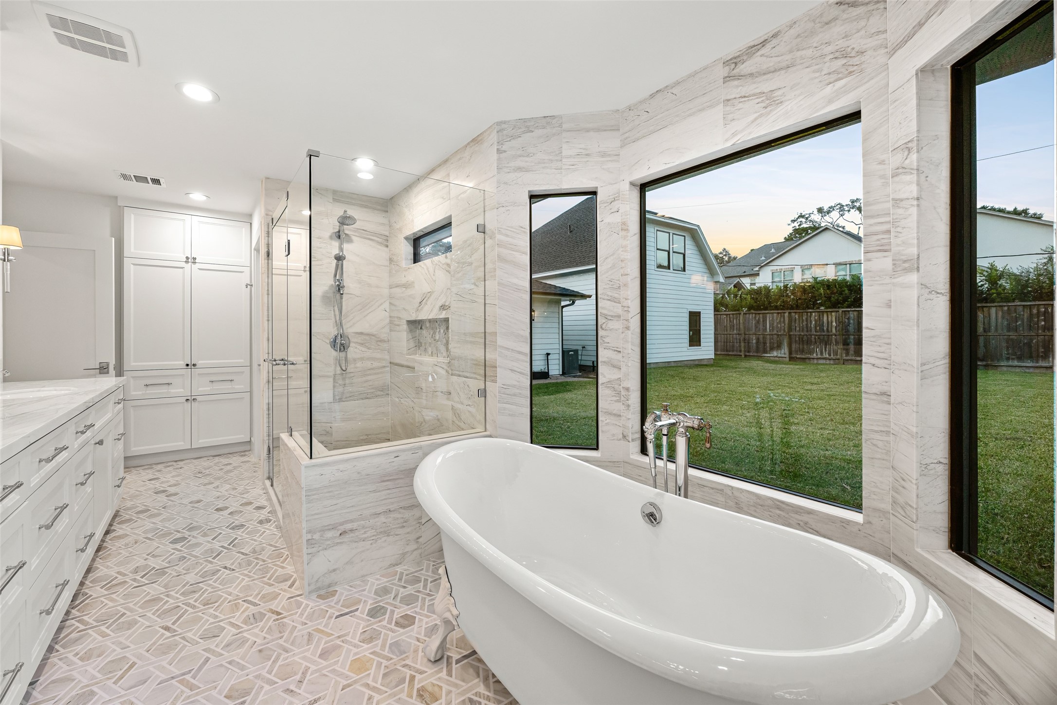 5658 Del Monte Drive Property Photo 25