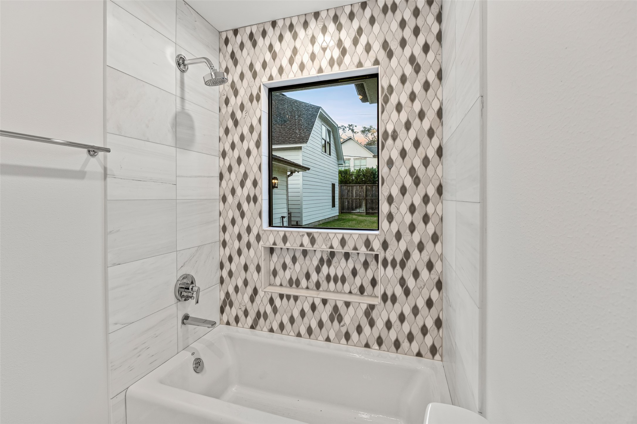 5658 Del Monte Drive Property Photo 36