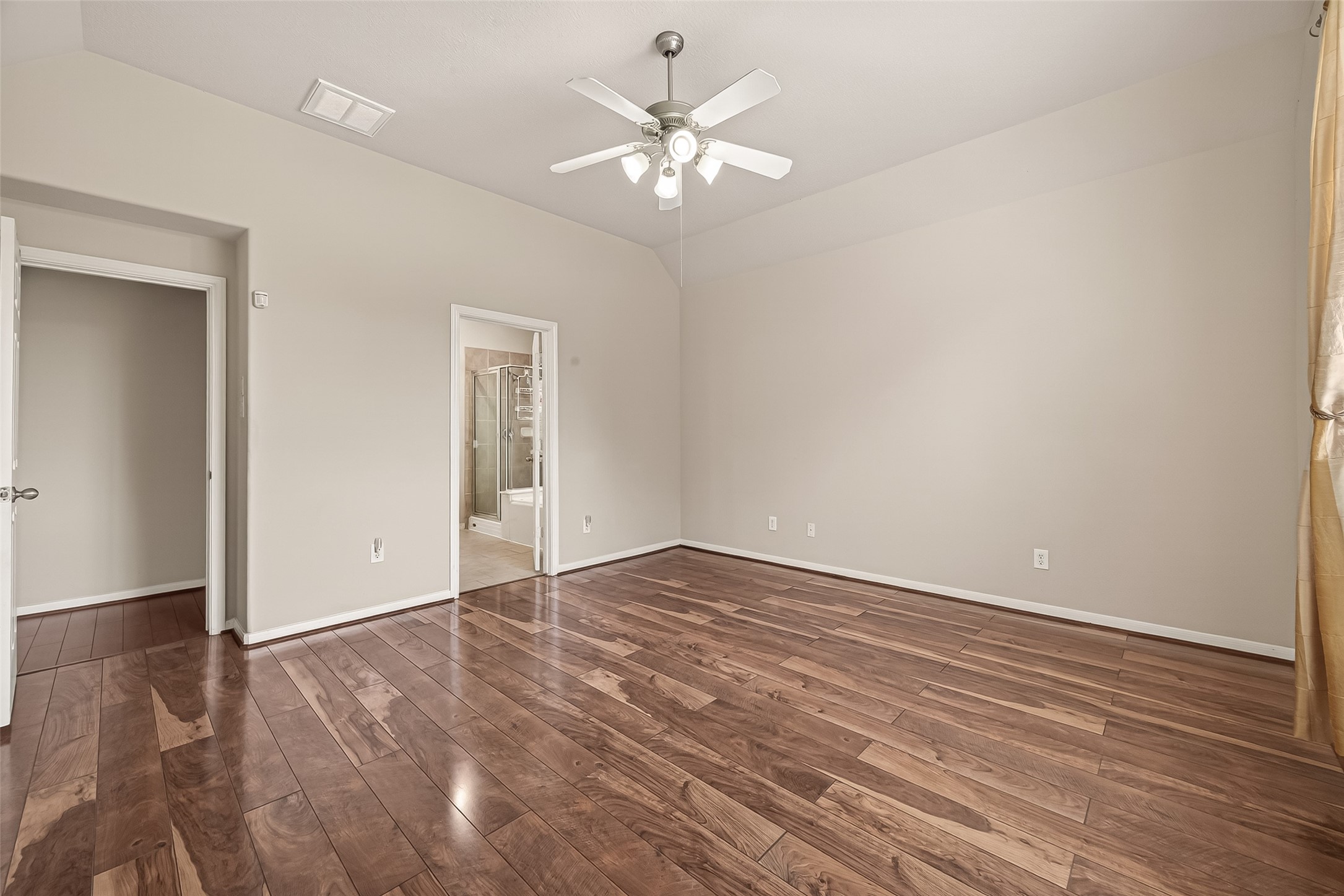 13719 Saxony Drive Property Photo 23