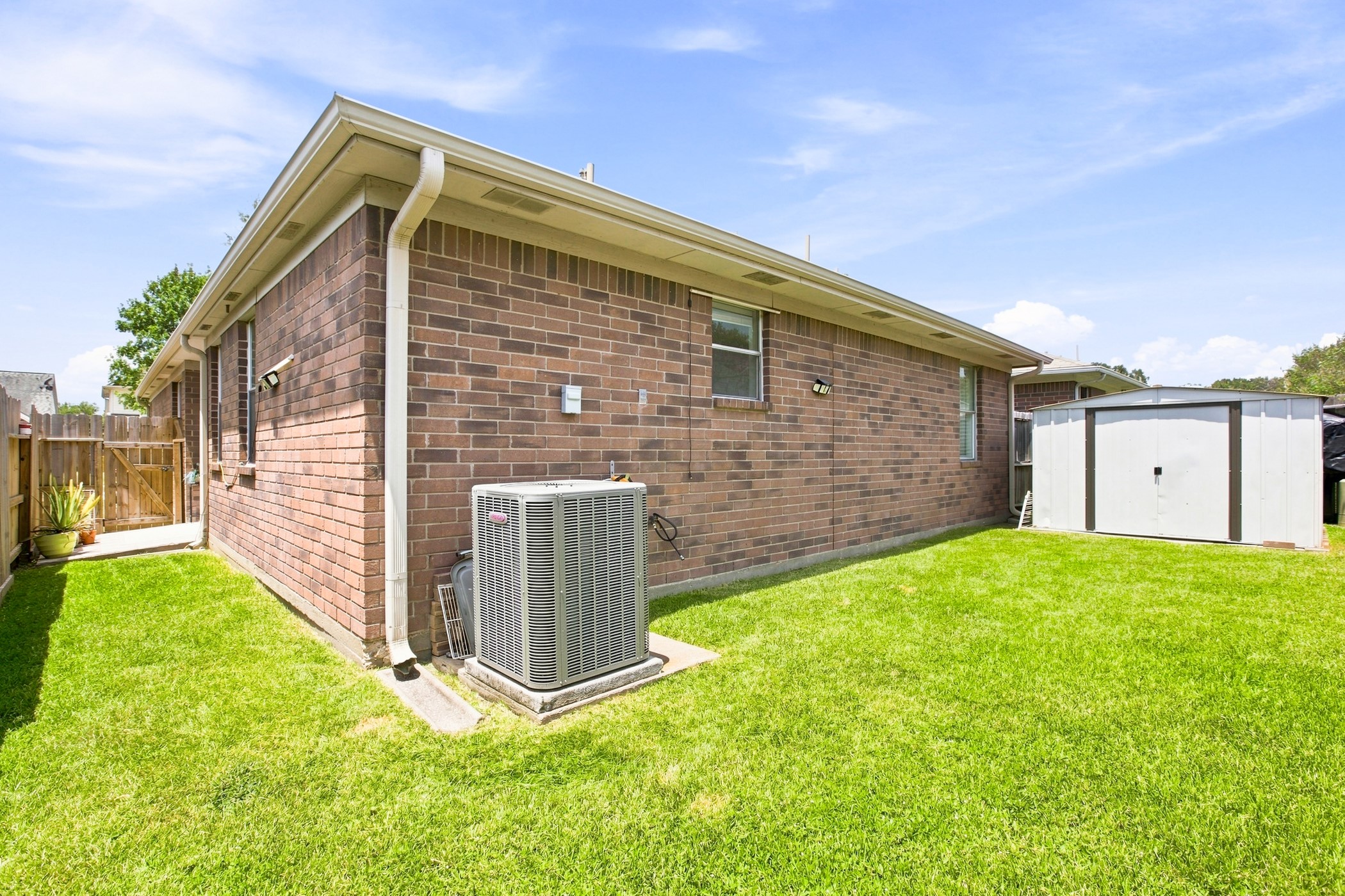 2910 Greenvalley Trail Drive Property Photo 18