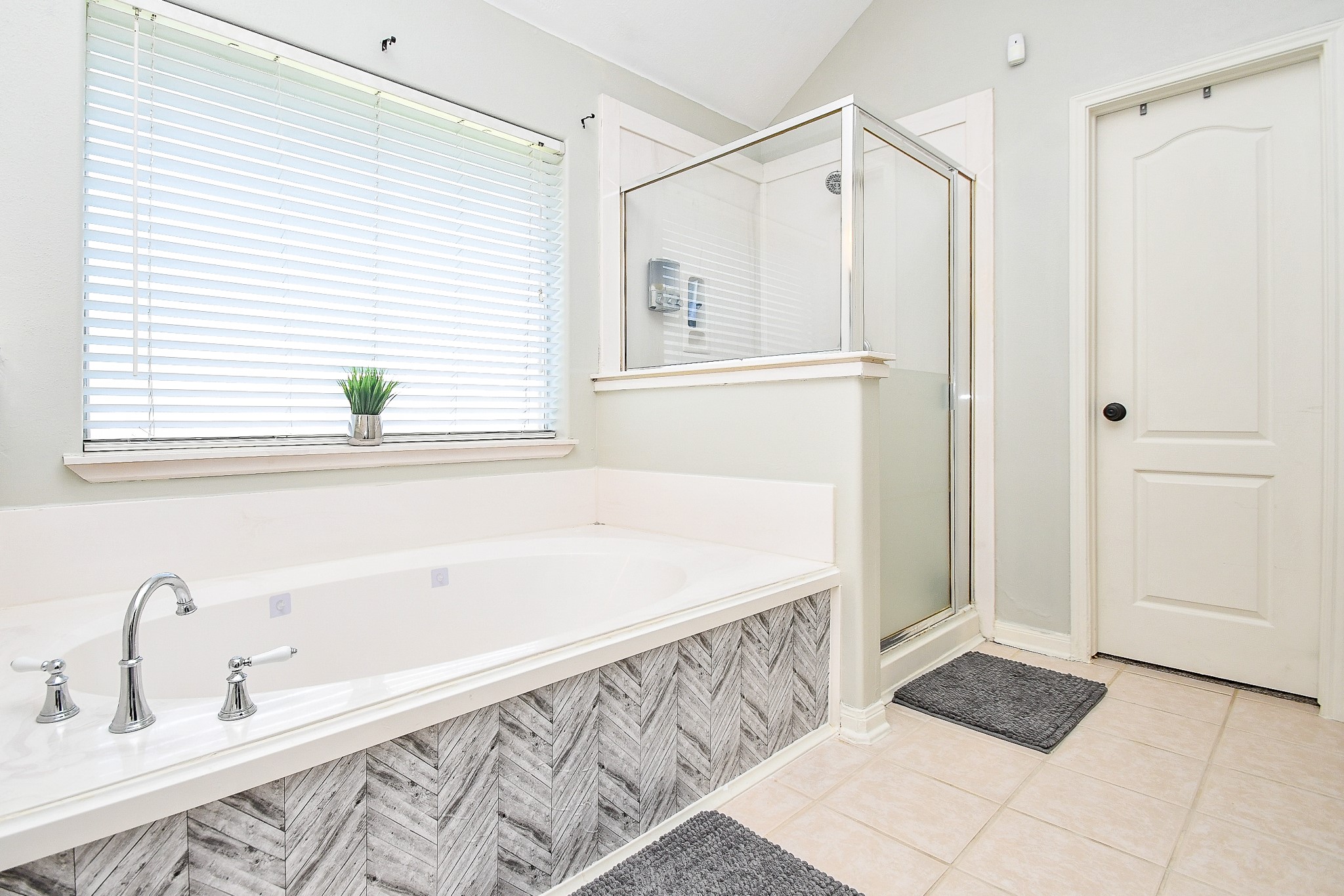 4114 Harbour Cove Circle Property Photo 17