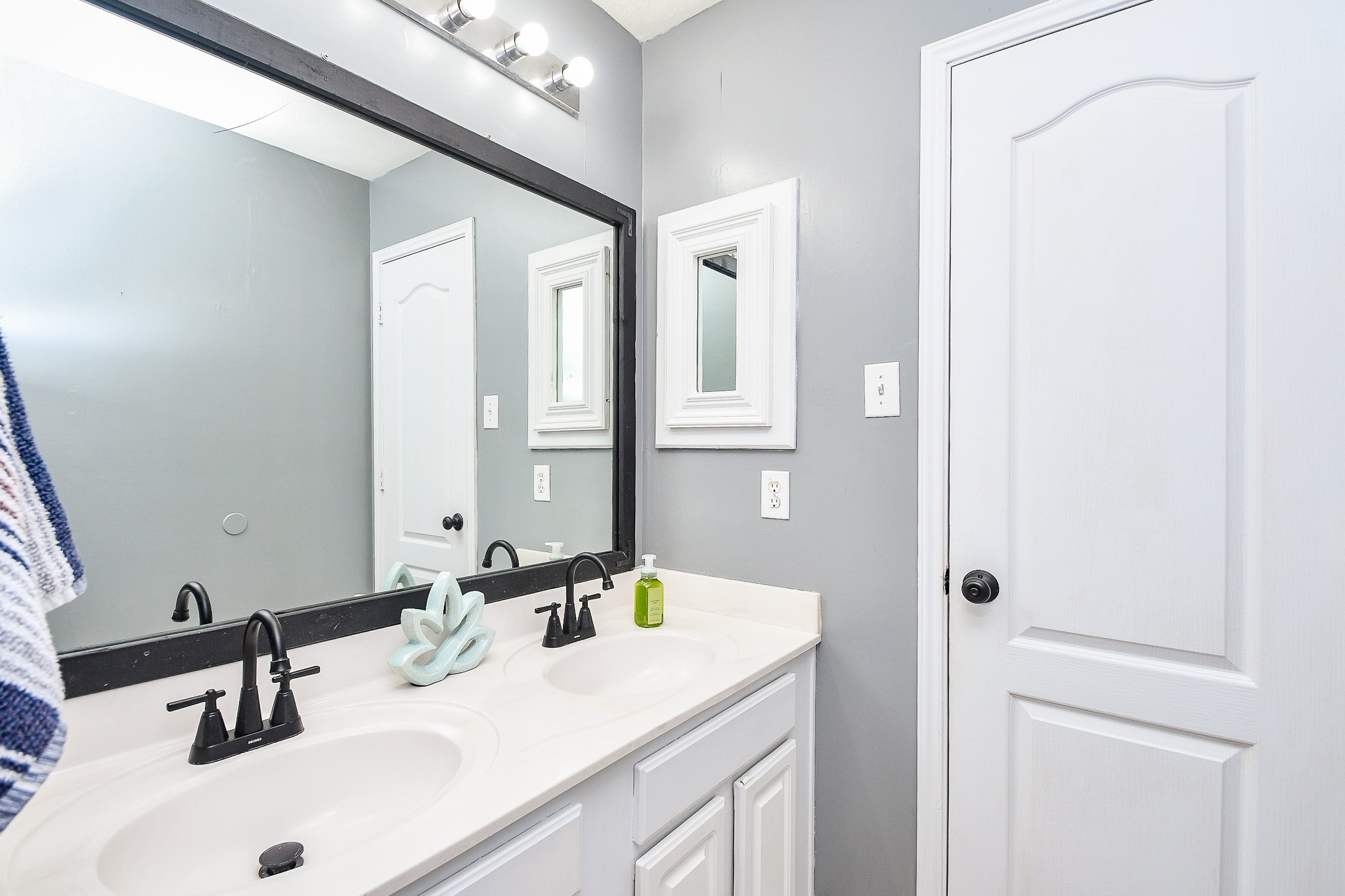 4114 Harbour Cove Circle Property Photo 24