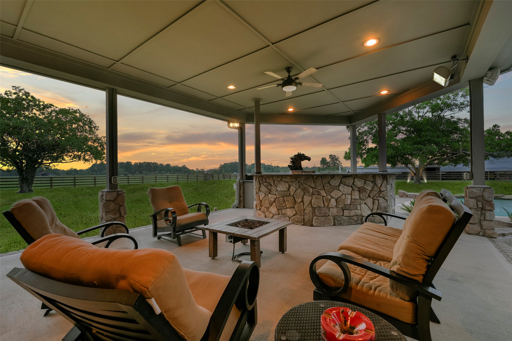 1913 Lundy Lane Property Photo 40