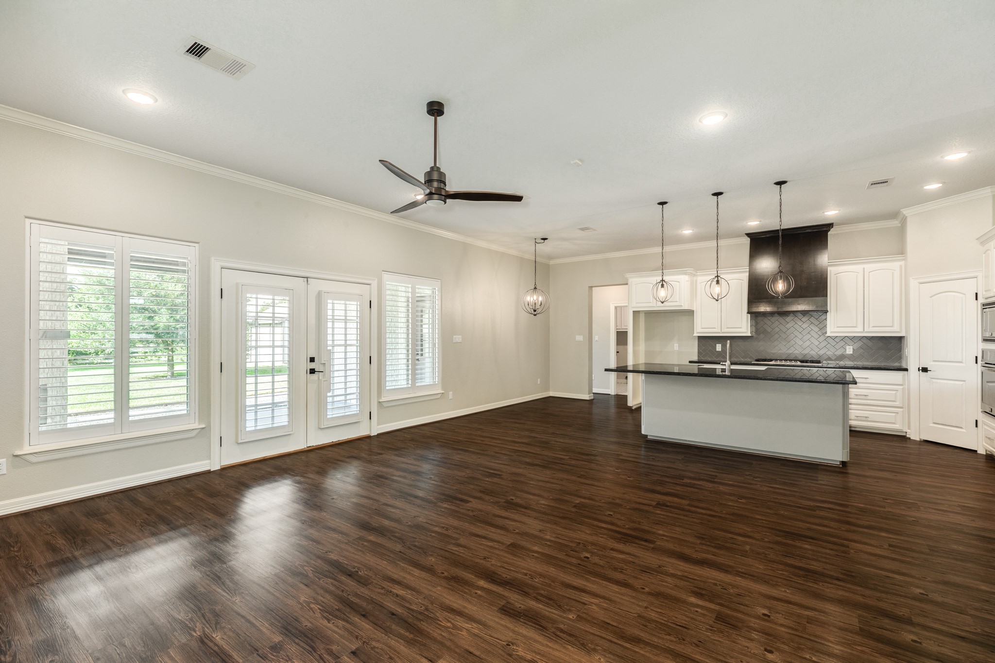 232 Creekside Lane Property Photo 6