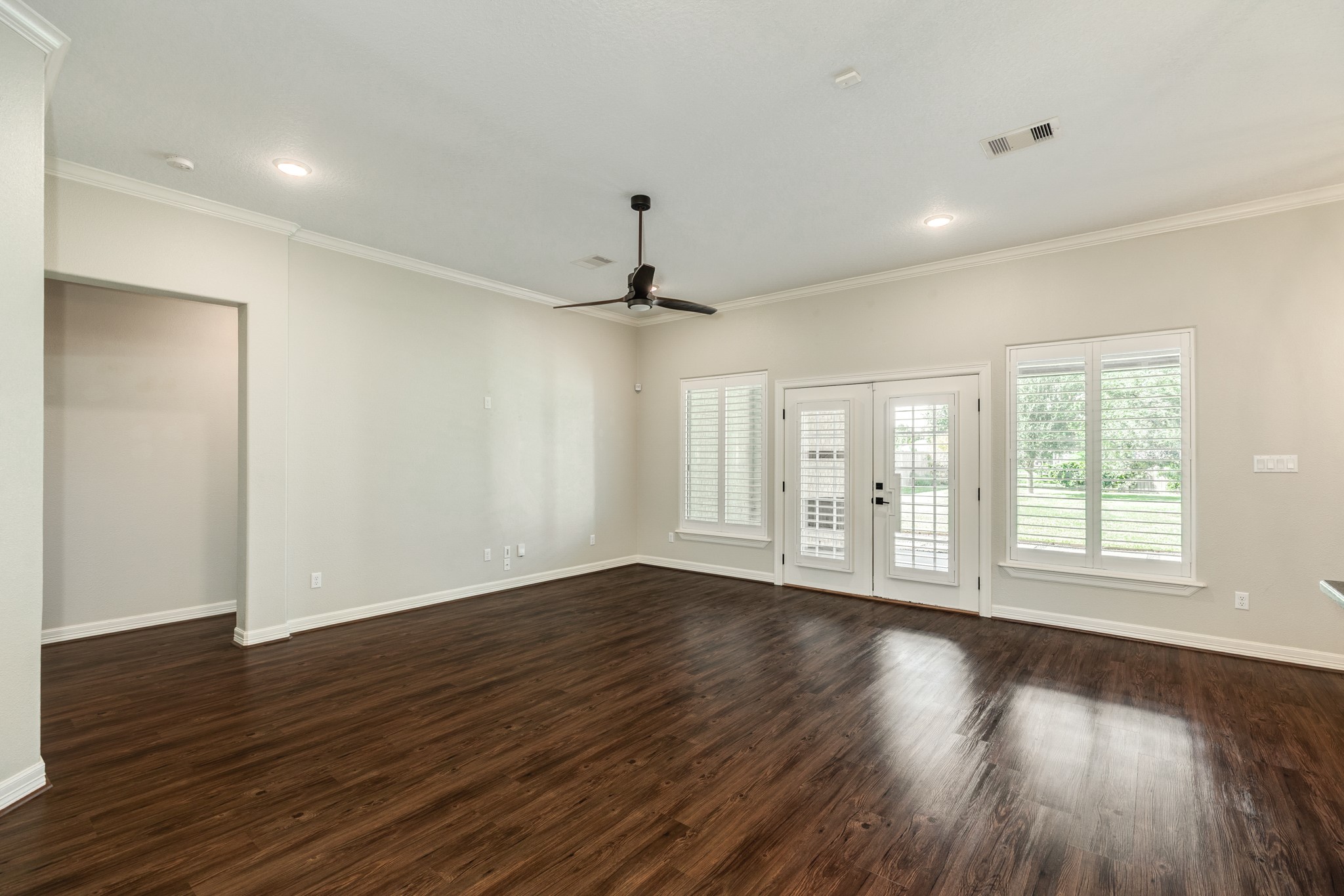 232 Creekside Lane Property Photo 8