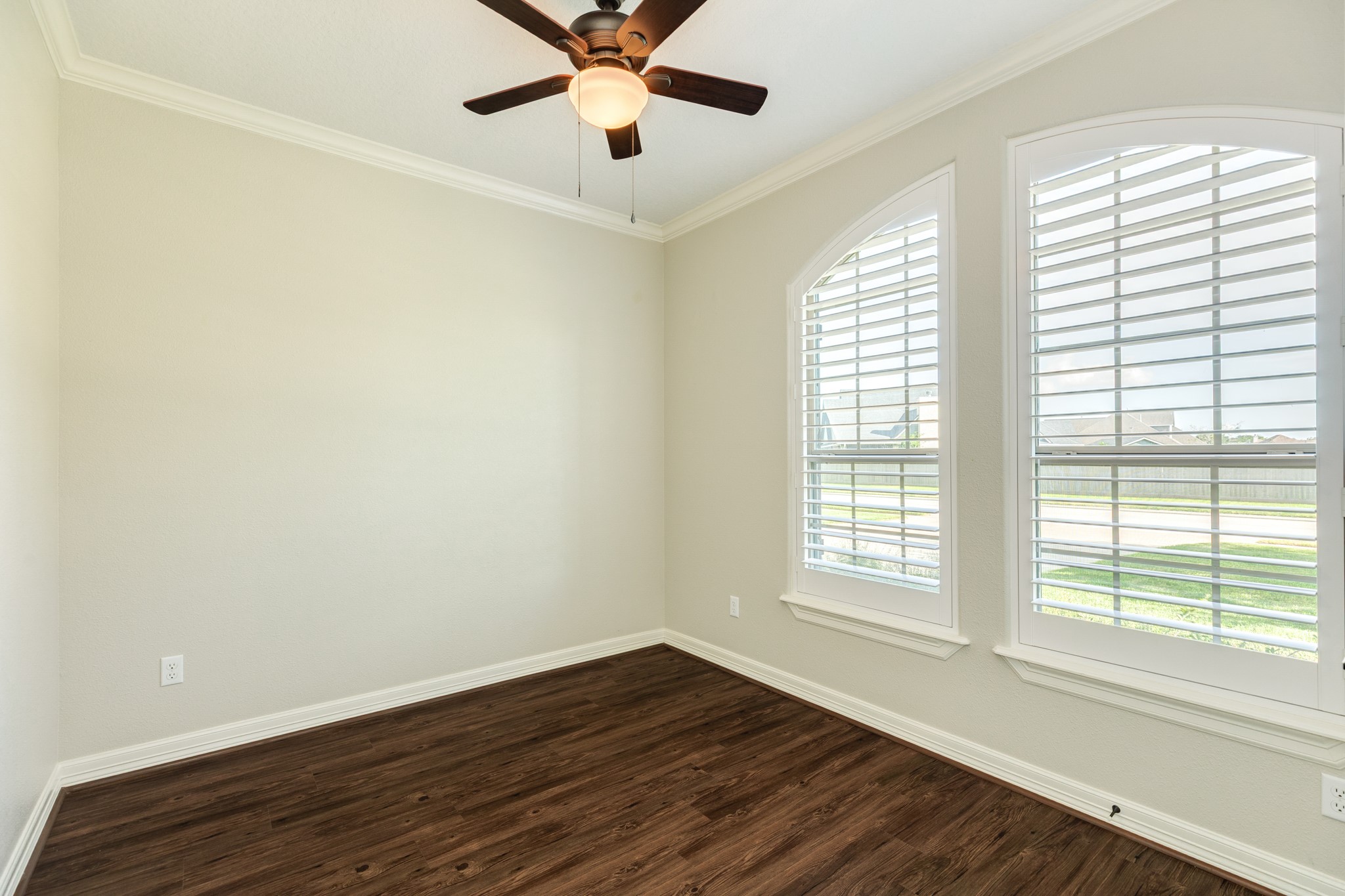 232 Creekside Lane Property Photo 16