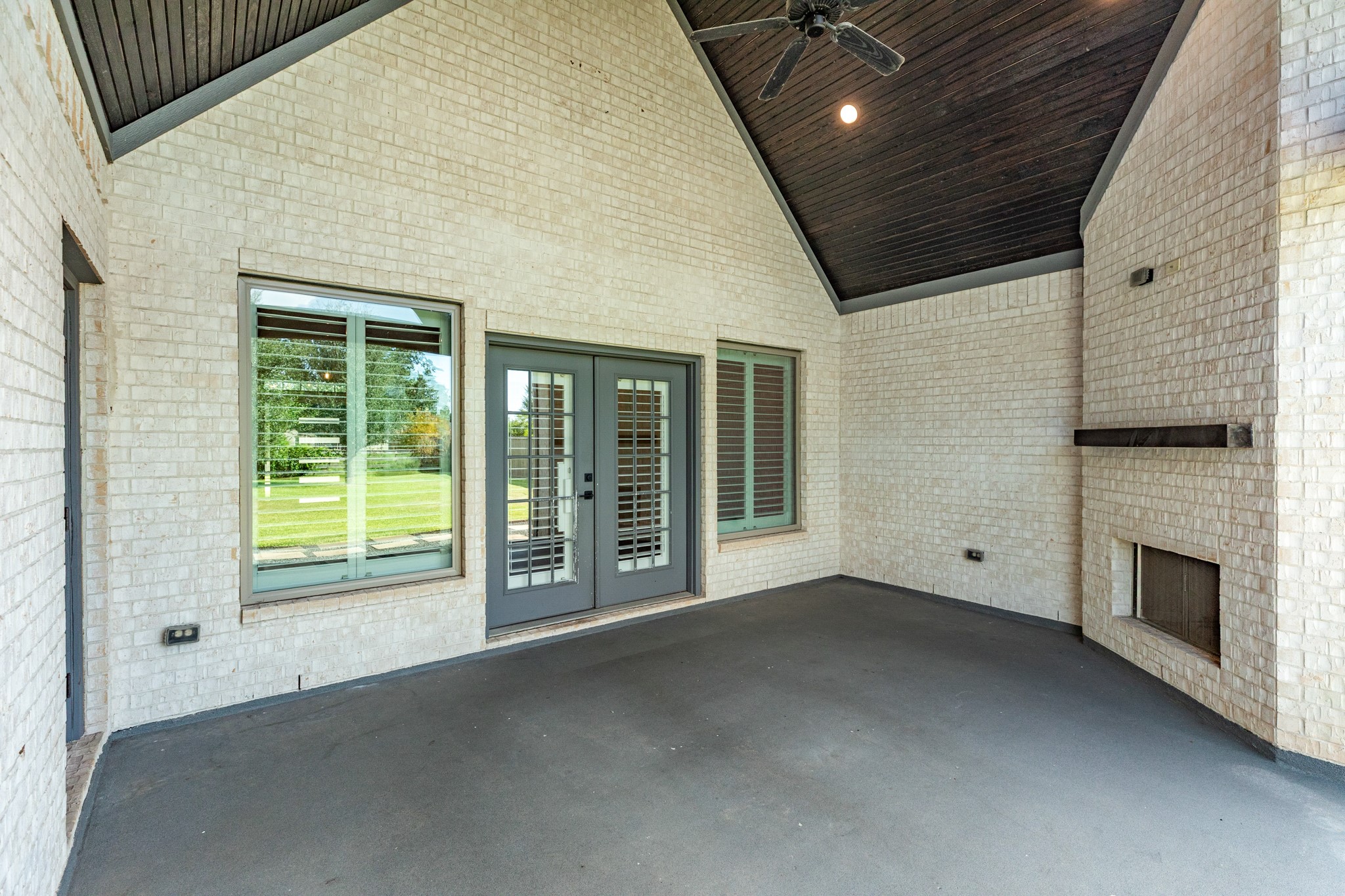 232 Creekside Lane Property Photo 37