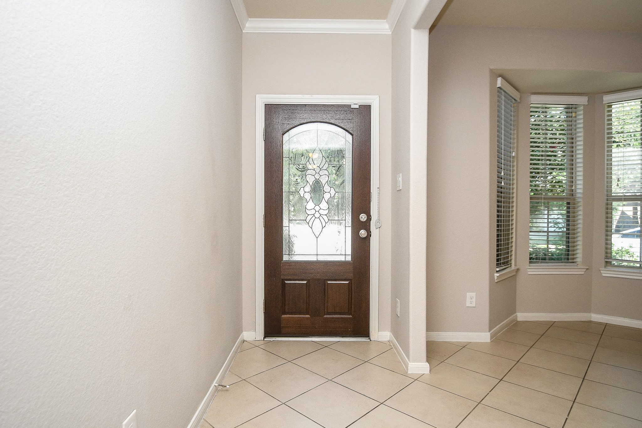 17102 Fable Springs Lane Property Photo 6