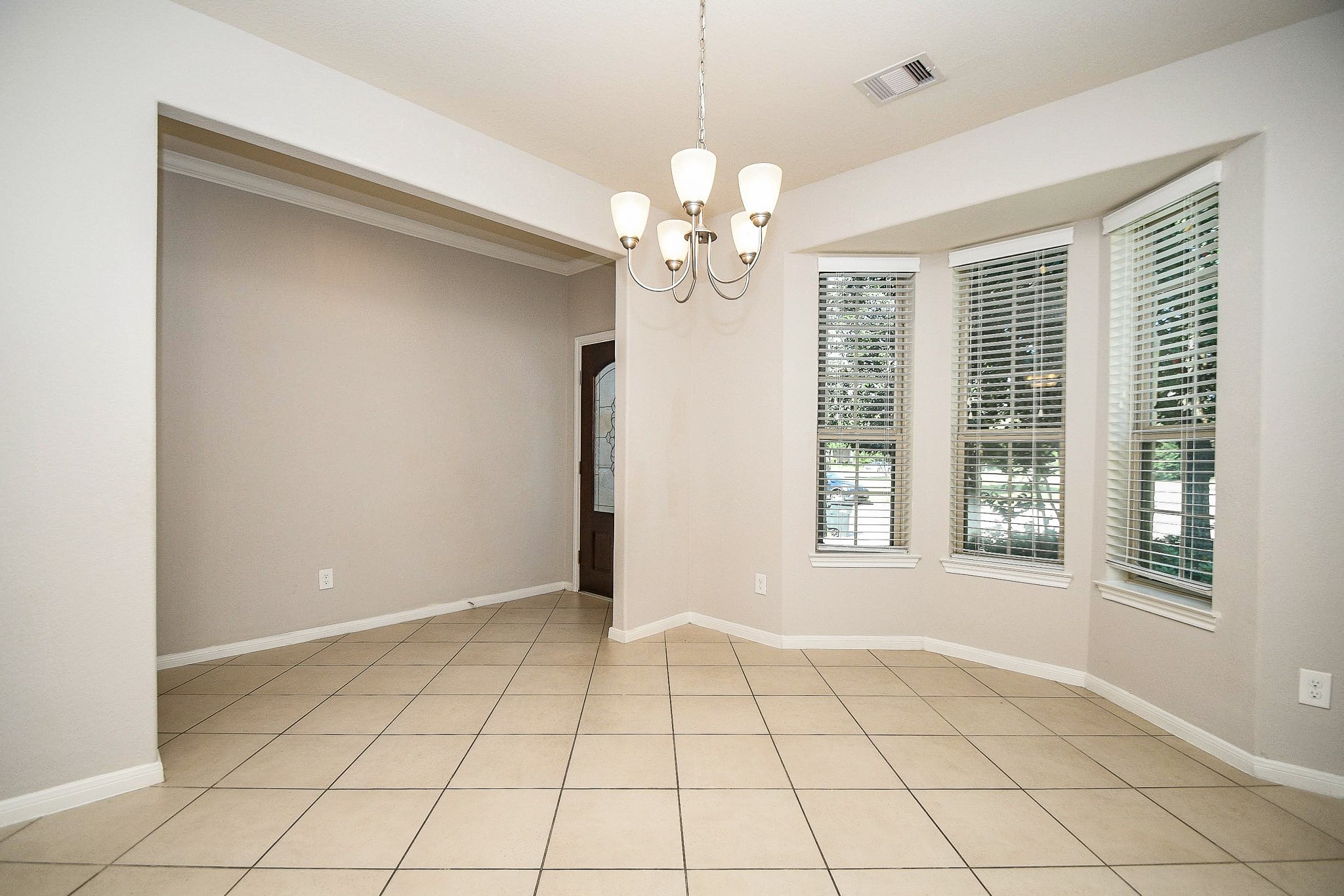 17102 Fable Springs Lane Property Photo 7