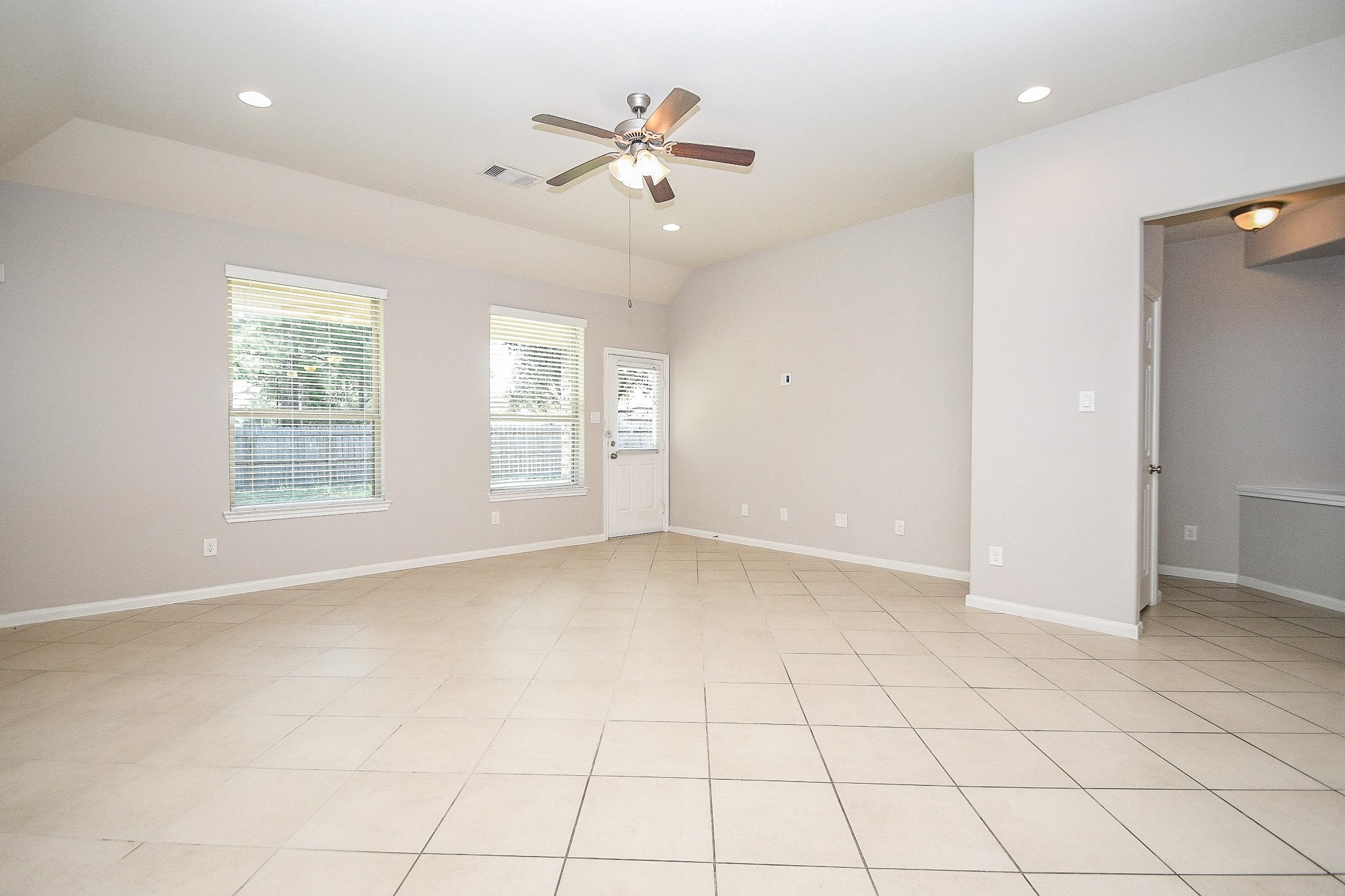 17102 Fable Springs Lane Property Photo 10