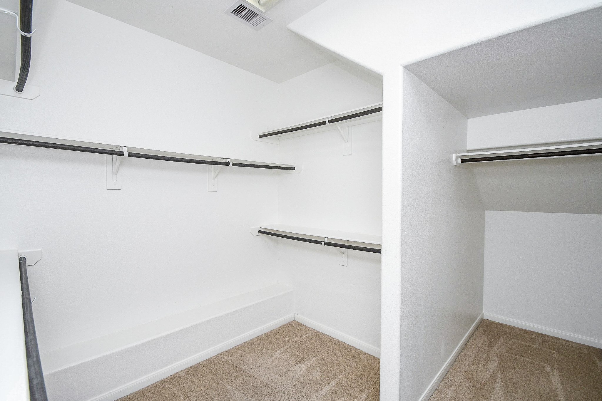 17102 Fable Springs Lane Property Photo 23