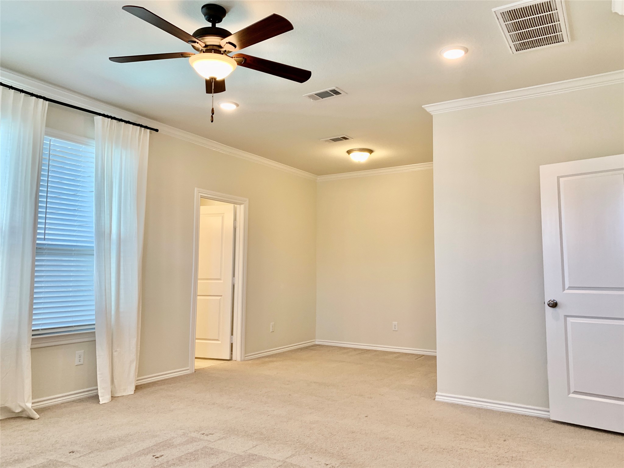 8604 Cedardale Park Drive Property Photo 18