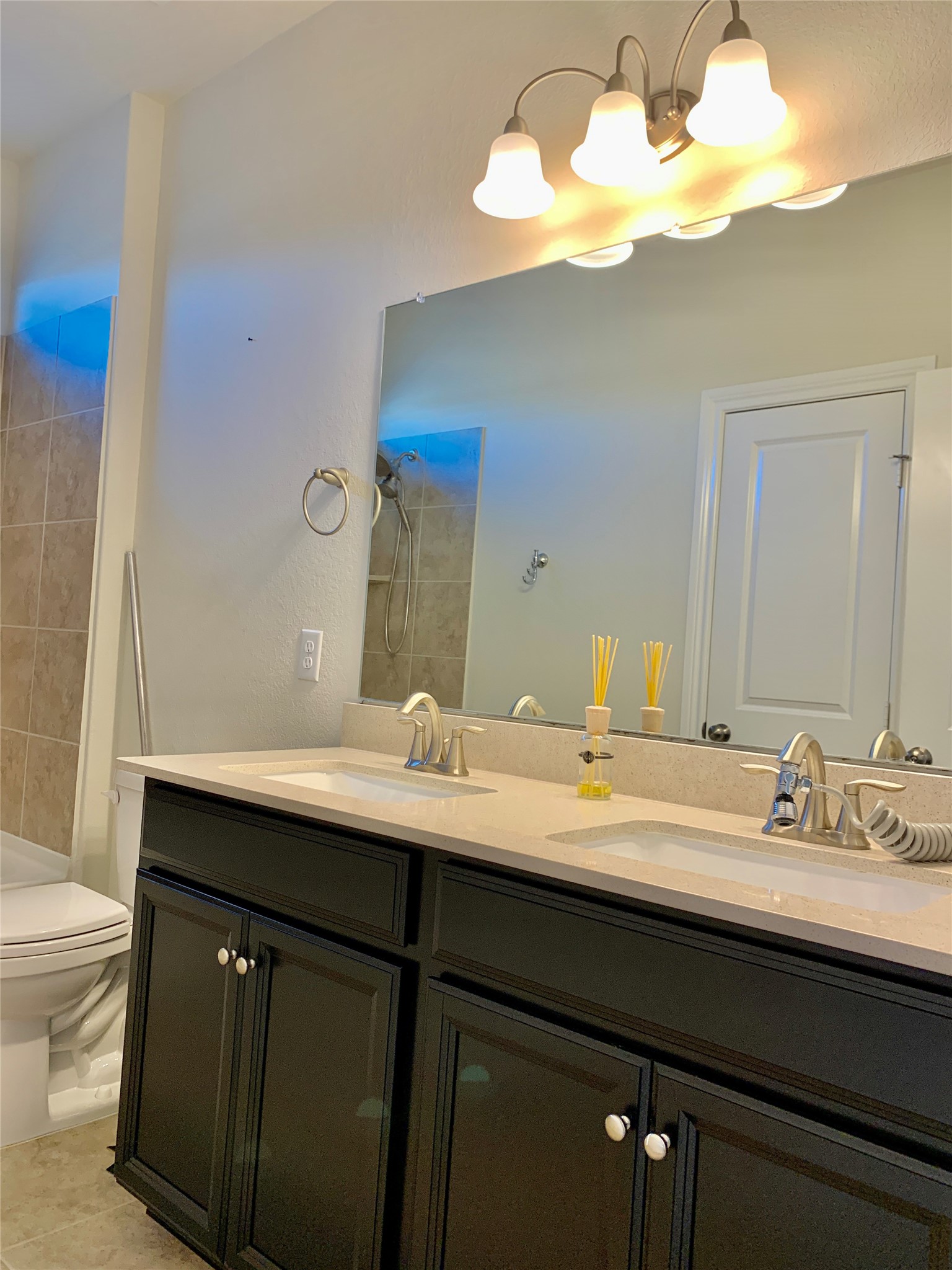 8604 Cedardale Park Drive Property Photo 24