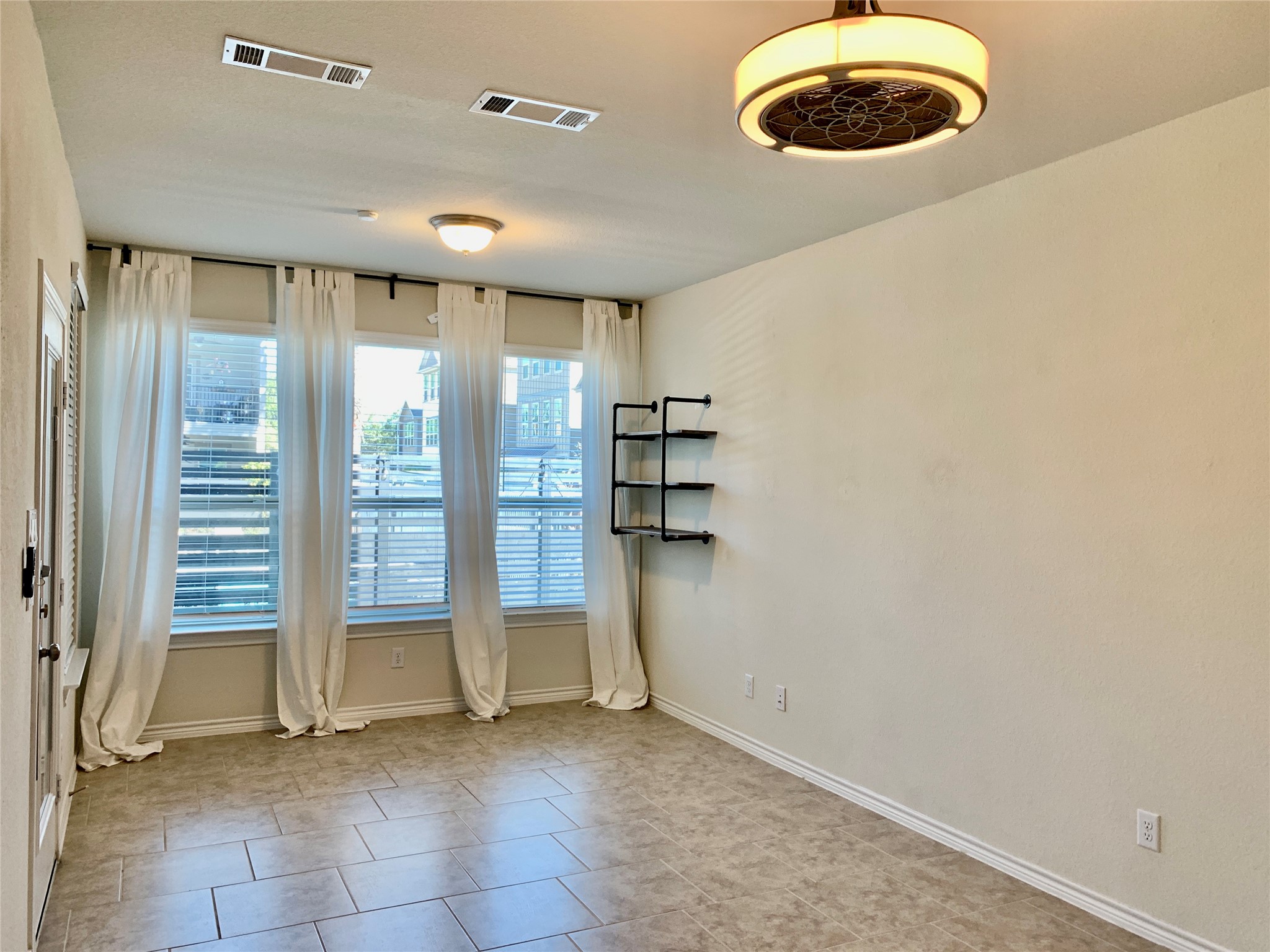 8604 Cedardale Park Drive Property Photo 27