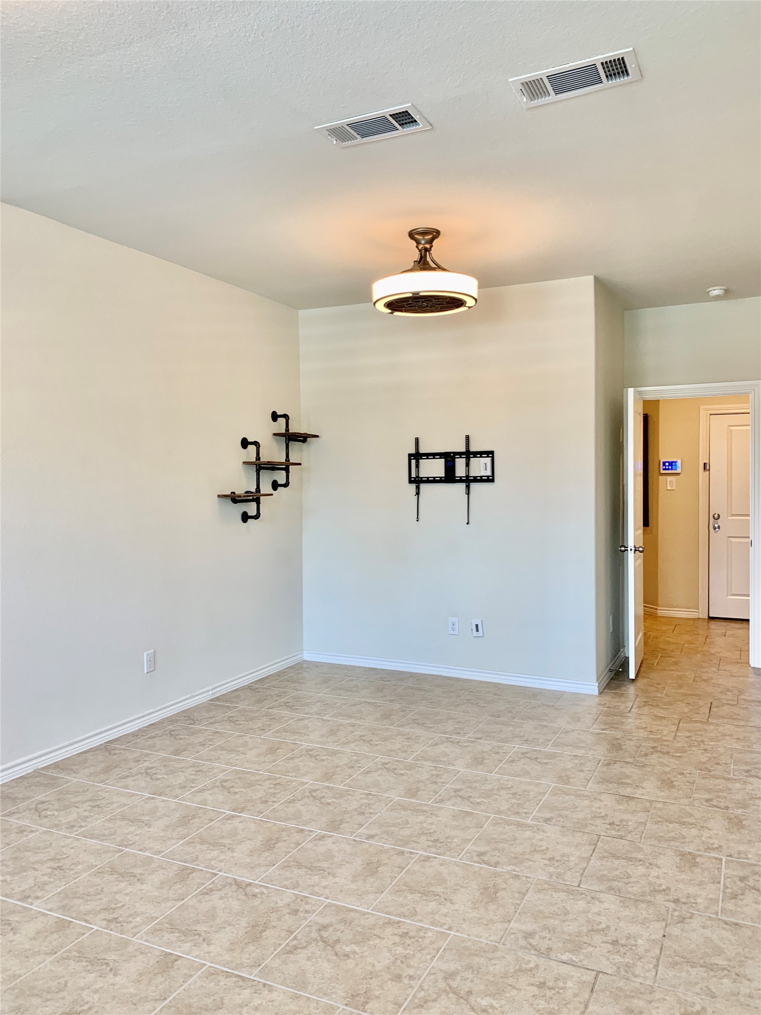 8604 Cedardale Park Drive Property Photo 28