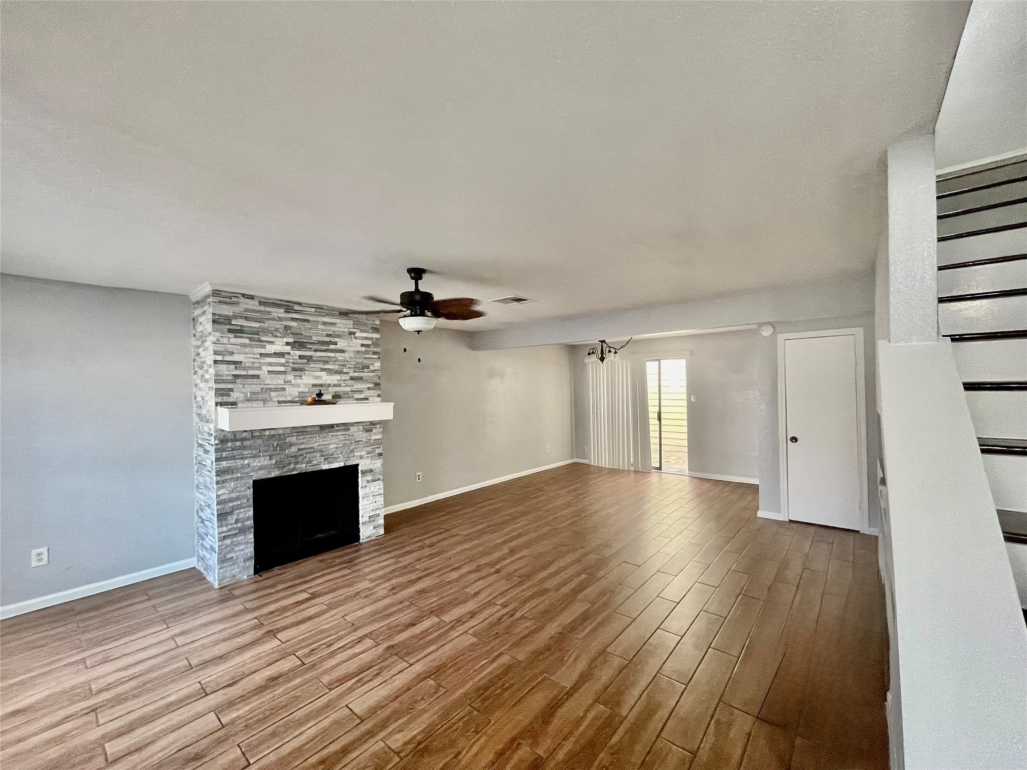 2019 Place Rebecca Lane G4 Property Photo 4