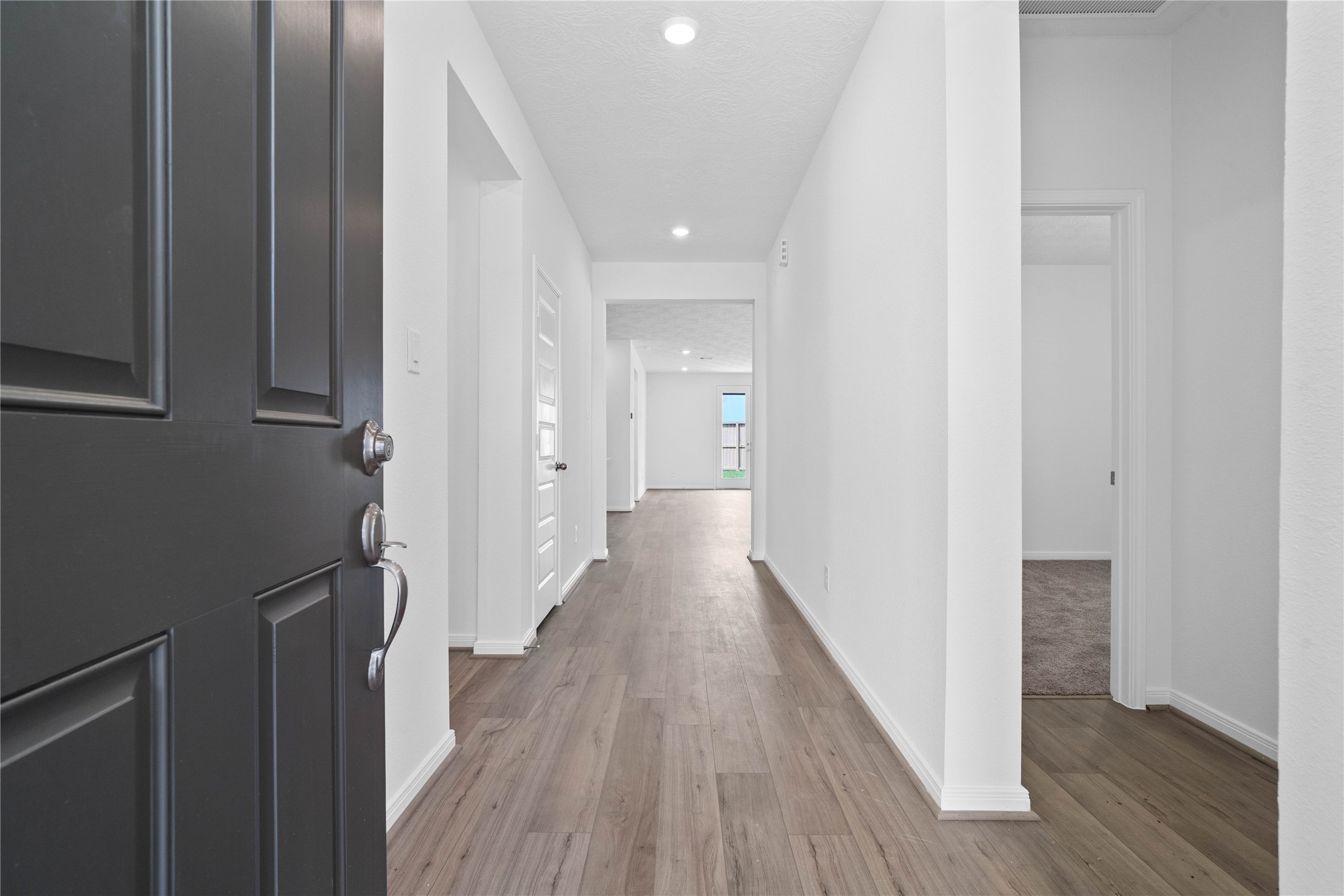 12819 Autumn Woods Drive Property Photo 4