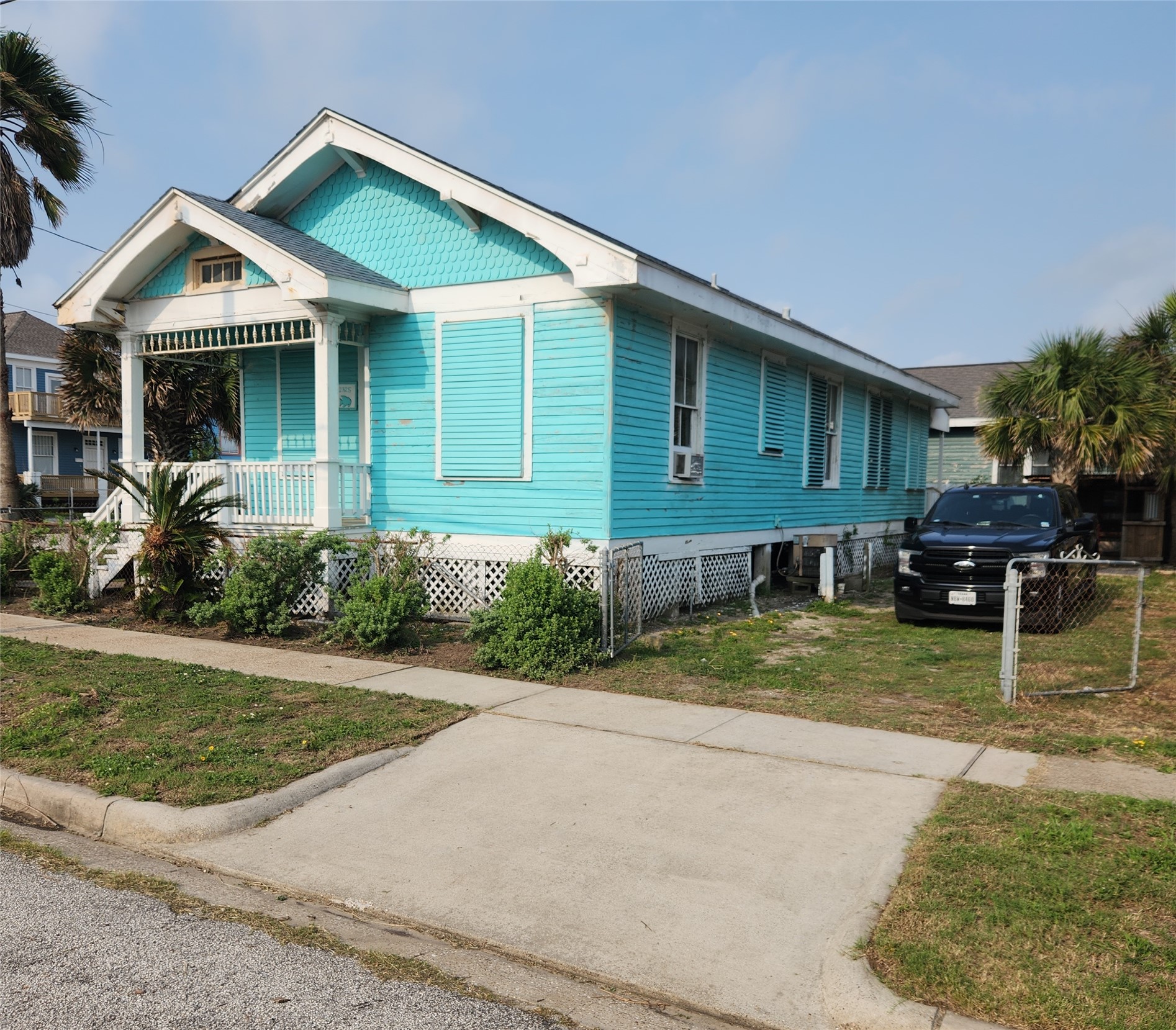 1725 18th Street Property Photo 1
