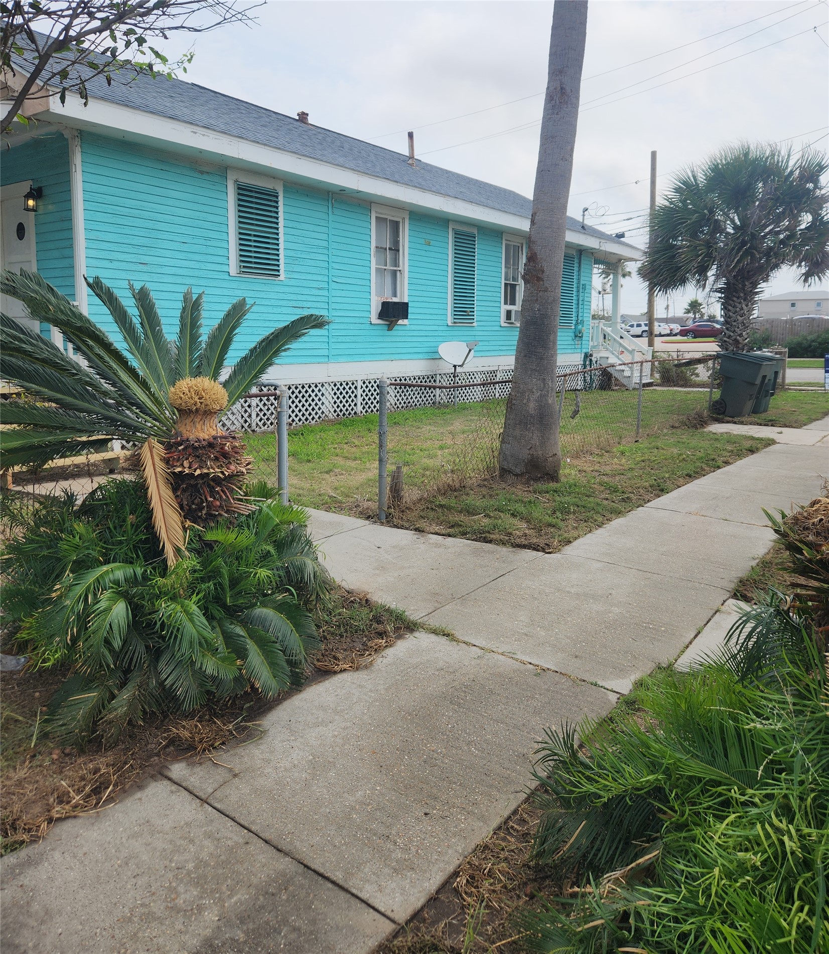 1725 18th Street Property Photo 3